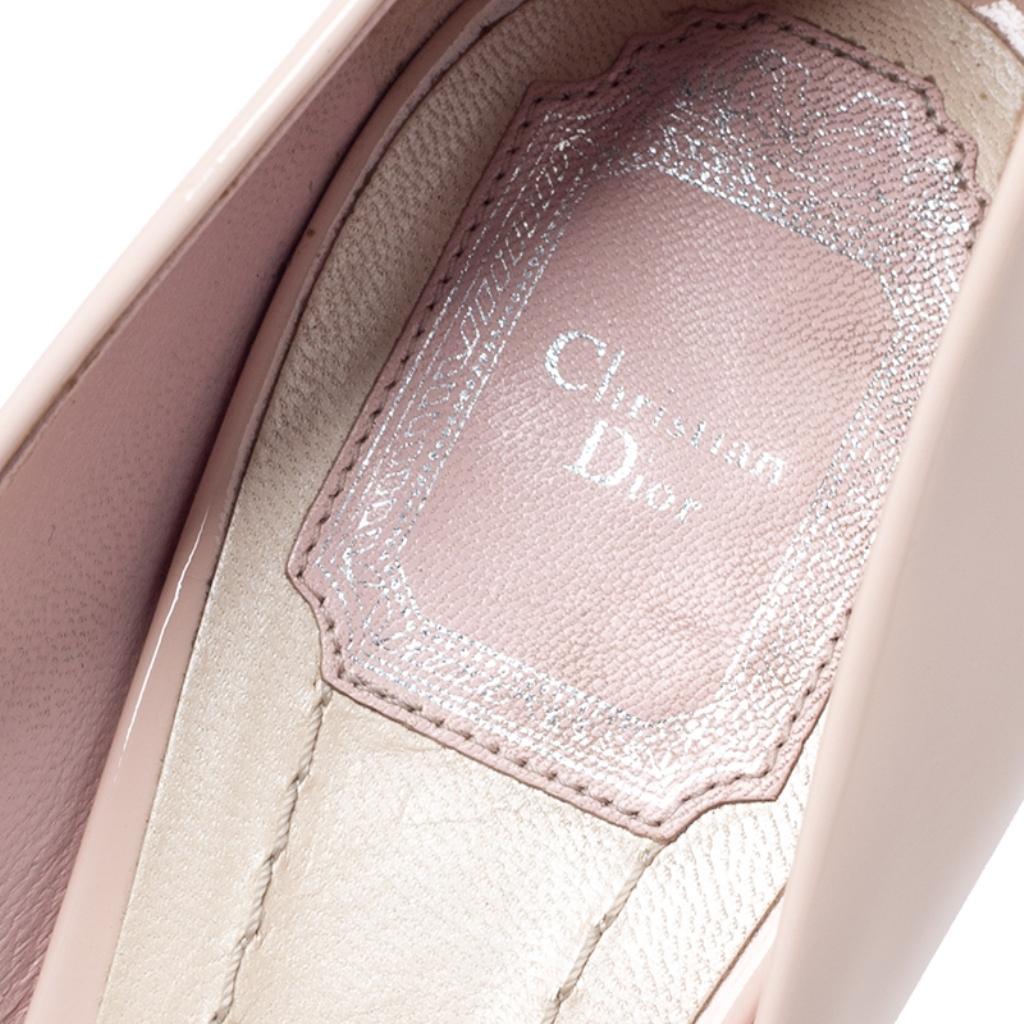Christian Dior Pink Patent Leather Cannage Heel Peep Toe Platform Pumps Size 39 In Good Condition In Dubai, Al Qouz 2