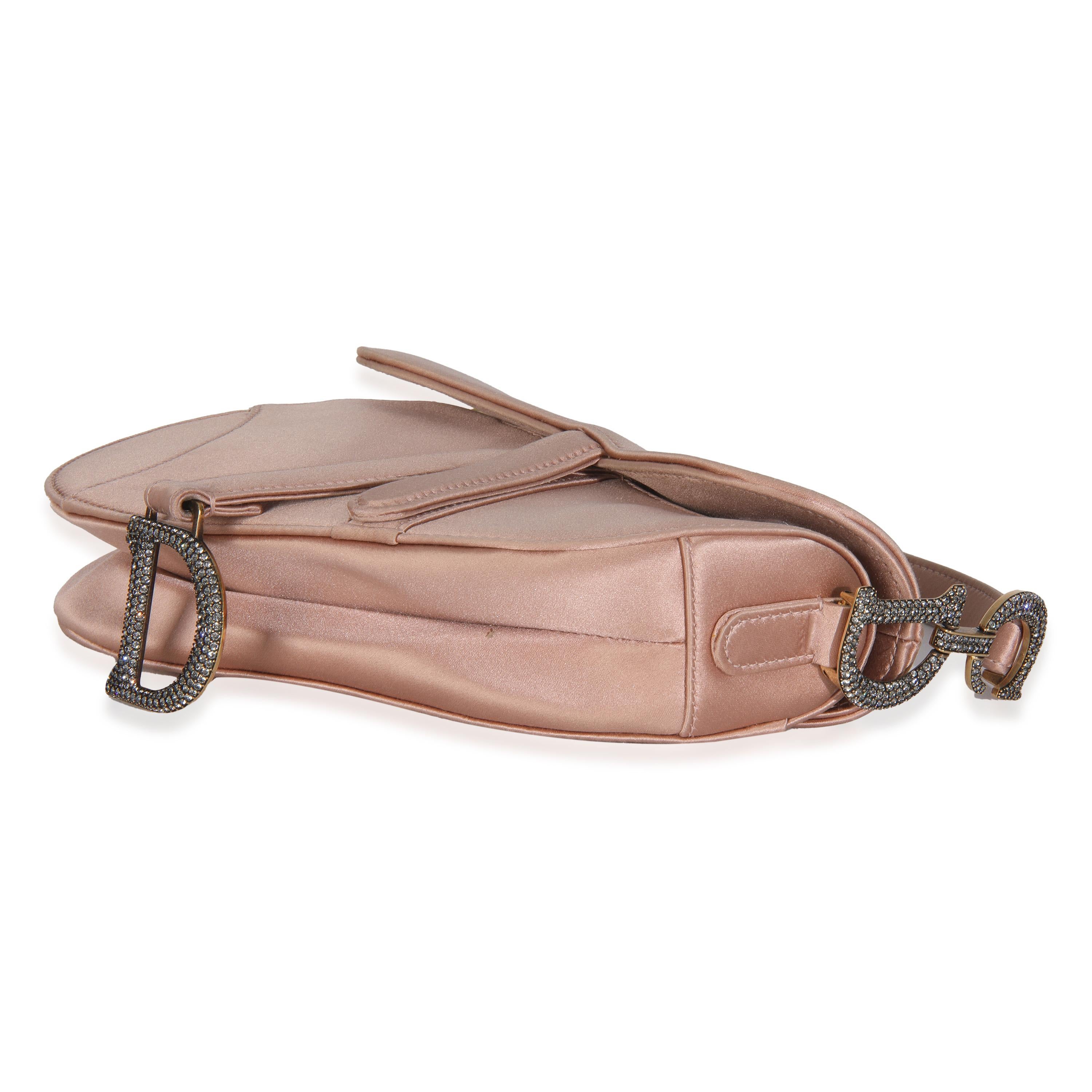Christian Dior Mini bolso de satén rosa con cristales en venta 2