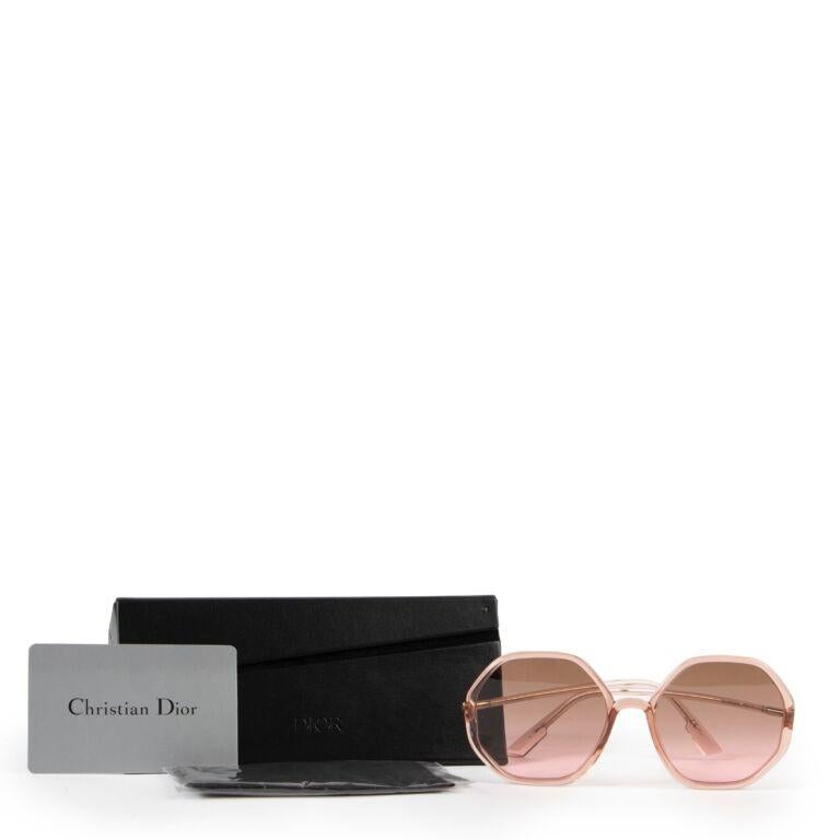 Christian Dior Pink So Stellaire 05 Sunglasses

A woman can never have enough sunglasses. These Dior So Stellaire 05 sunglasses are fashioned from pink acetate. Perfectly complimentory with your summer wardrobe. 

Comes with:
Case

Condition: In