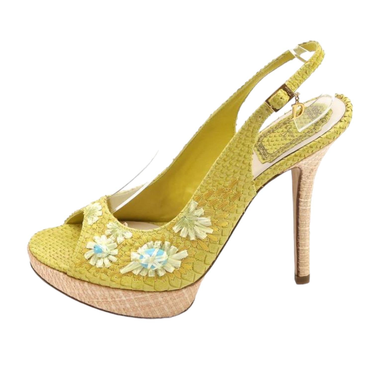 CHRISTIAN DIOR Platform Sandals Yellow Snakeskin Leather Straw Floral Ankle 38 In Excellent Condition For Sale In Hollywood, FL