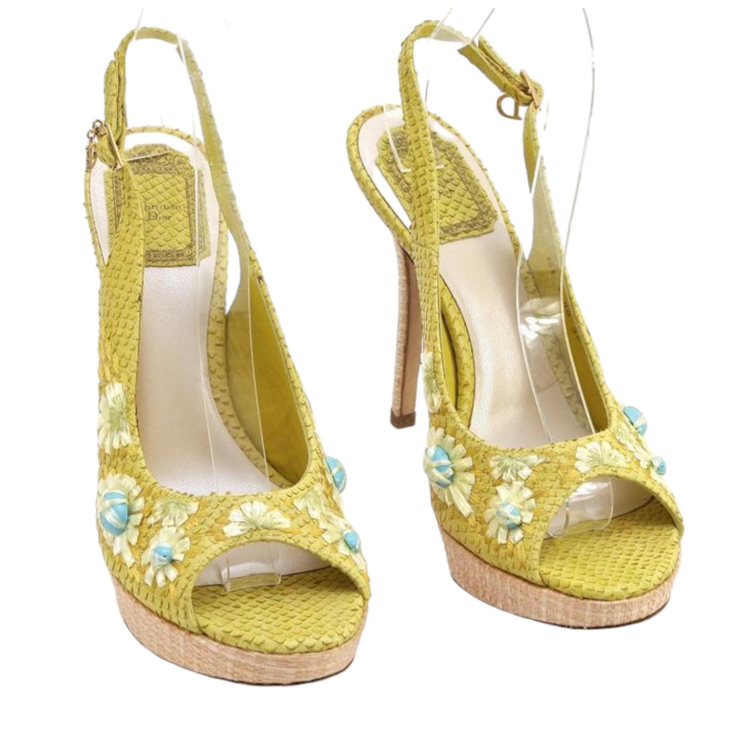 Women's CHRISTIAN DIOR Platform Sandals Yellow Snakeskin Leather Straw Floral Ankle 38 For Sale