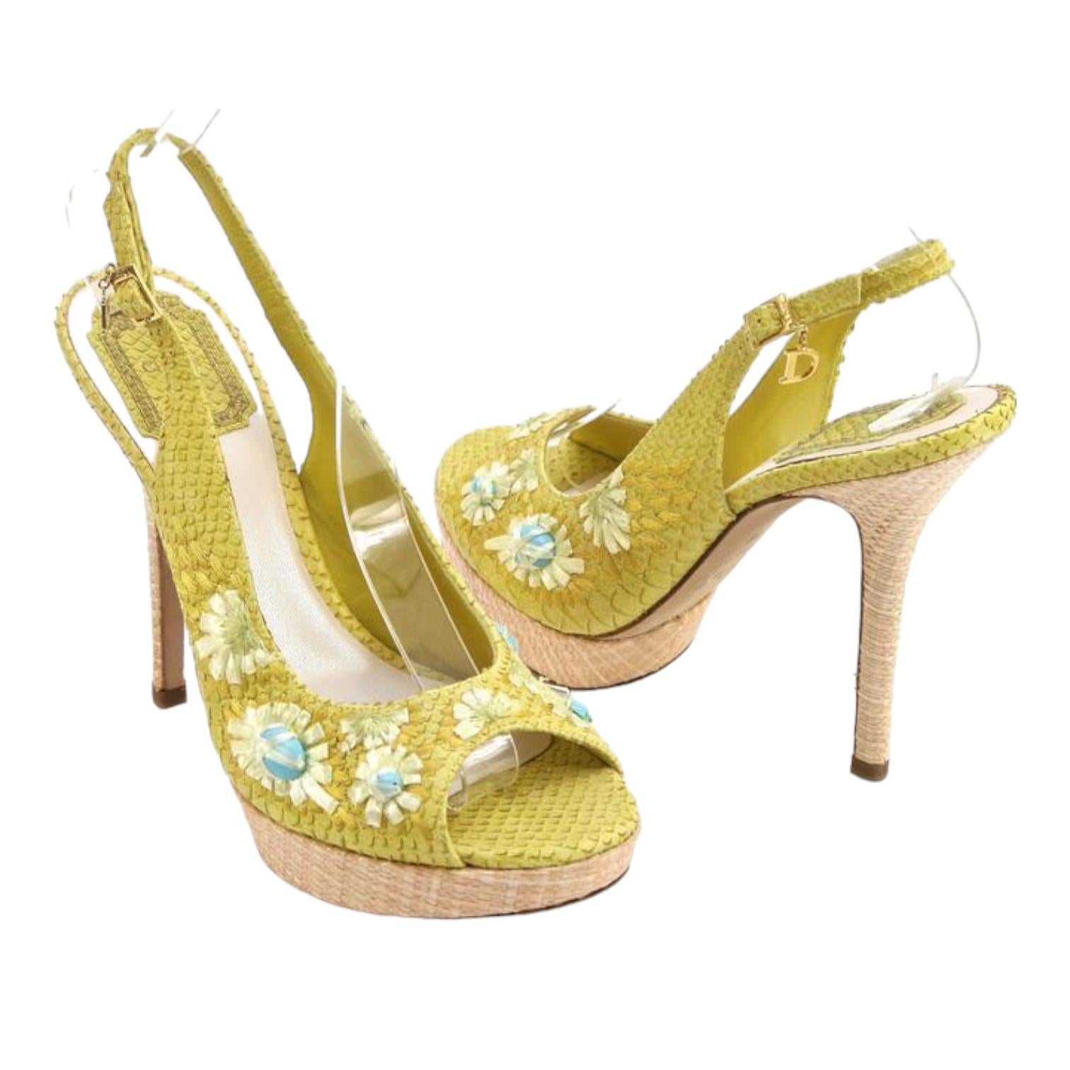 CHRISTIAN DIOR Platform Sandals Yellow Snakeskin Leather Straw Floral Ankle 38 For Sale 1