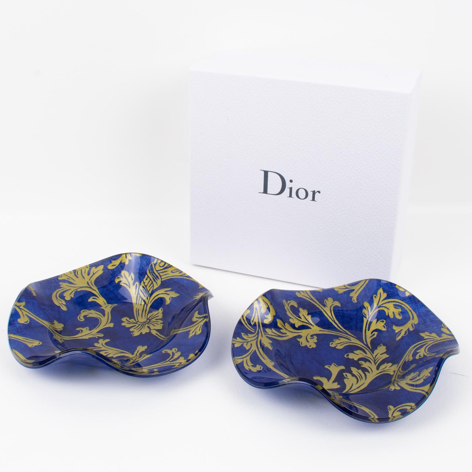 Centros de mesa de plexiglás Lucite y Toile de Jouy Christian Dior Moderno en venta