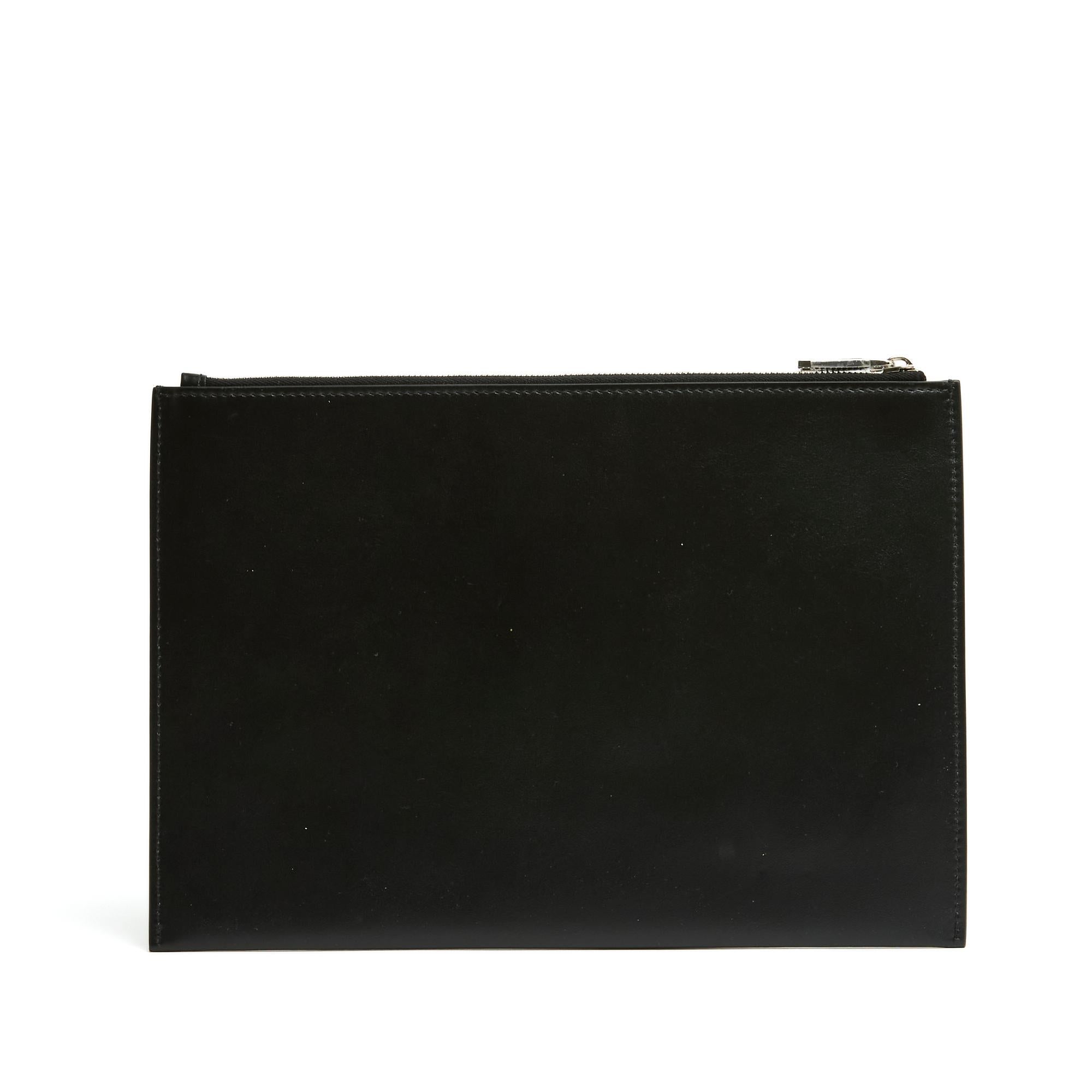Christian Dior Pochette Dior Daily Script Schwarze Leder Clutch für Damen oder Herren im Angebot