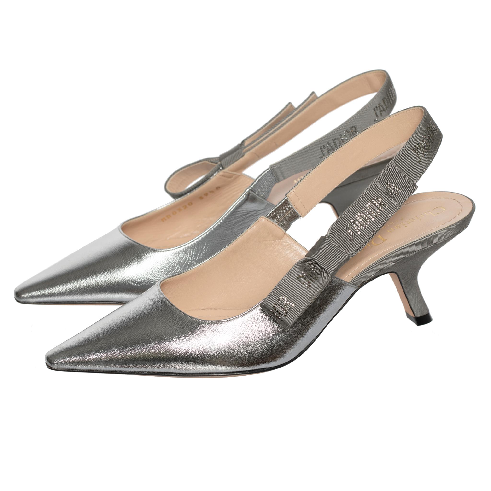 Christian Dior Pointed Metallic Silver Slingback Kitten Heel 39.5 FR For Sale 2