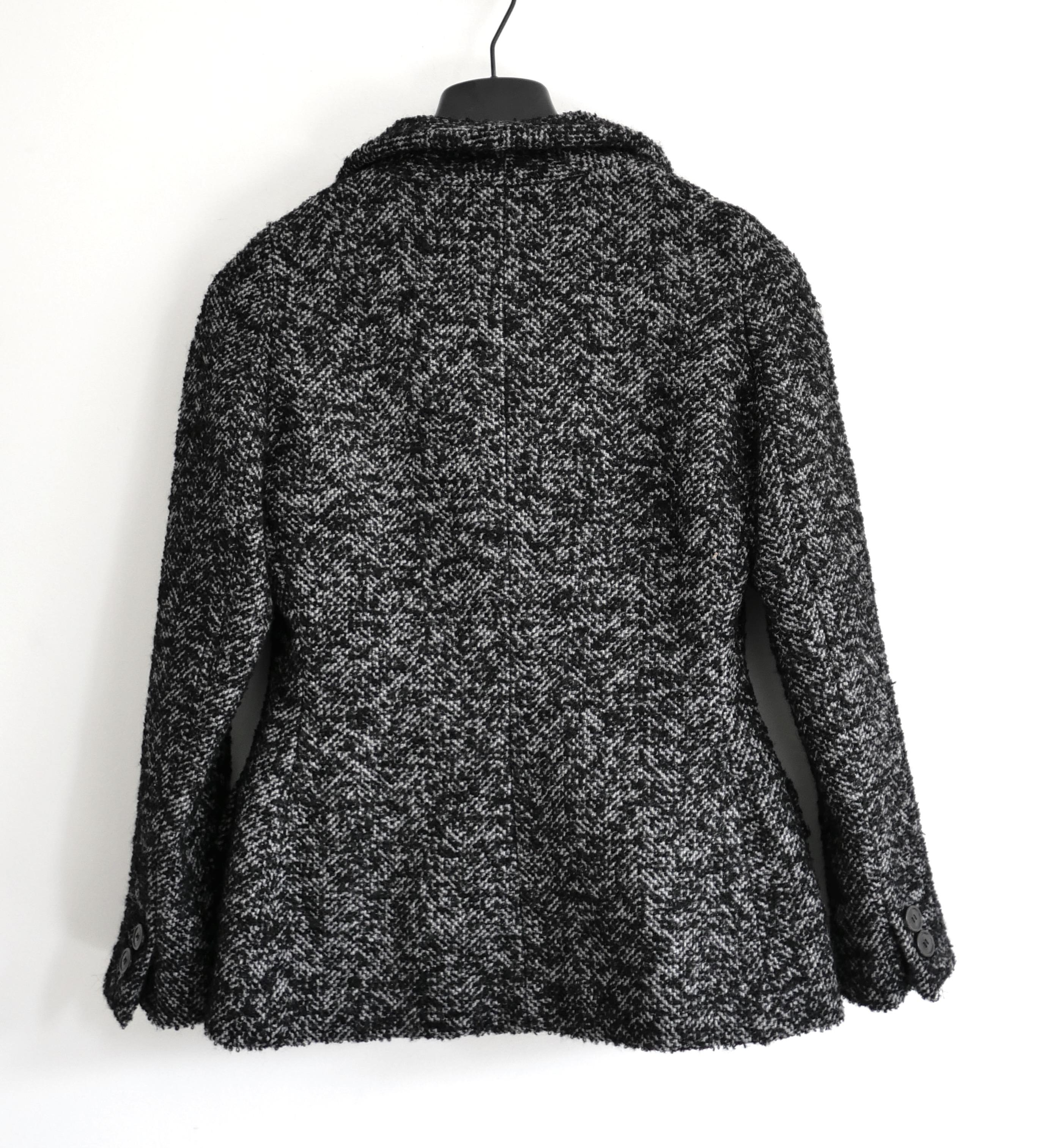 Christian Dior Pre-Fall 2018 Tweed Boucle Bar Jacket For Sale 1