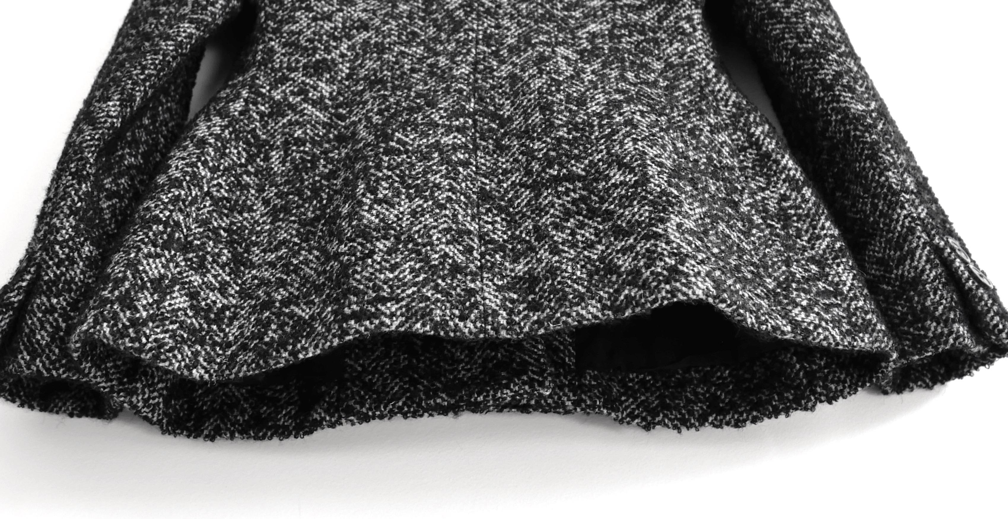 Christian Dior Pre-Fall 2018 Tweed Boucle Bar Jacket For Sale 2