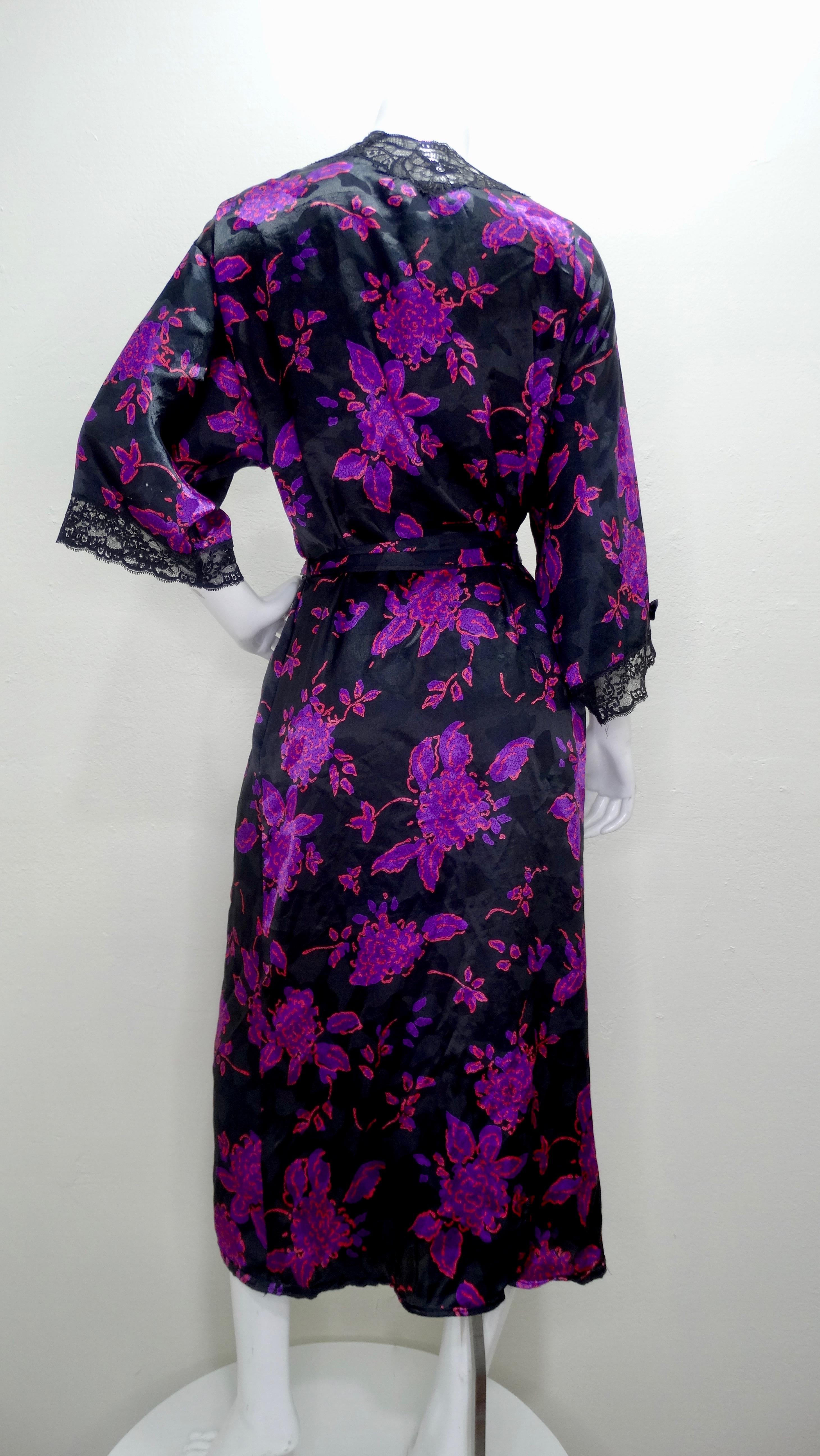 Christian Dior Purple Floral Silk Robe  In Good Condition In Scottsdale, AZ
