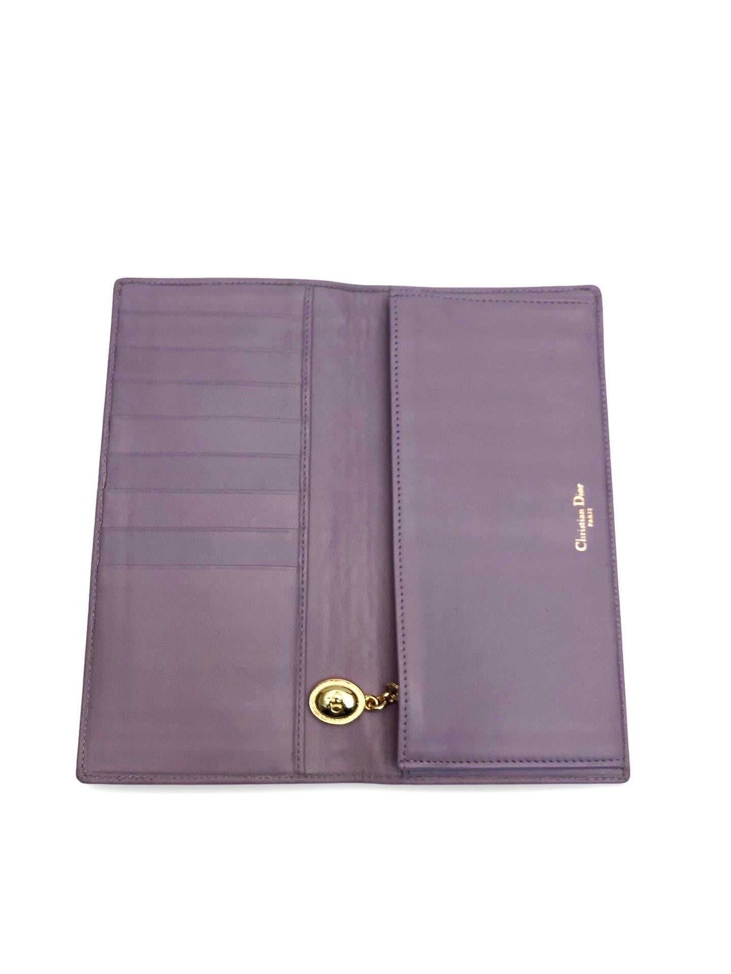 Women's or Men's Christian Dior Purple Lambskin Leather Wallet For Sale