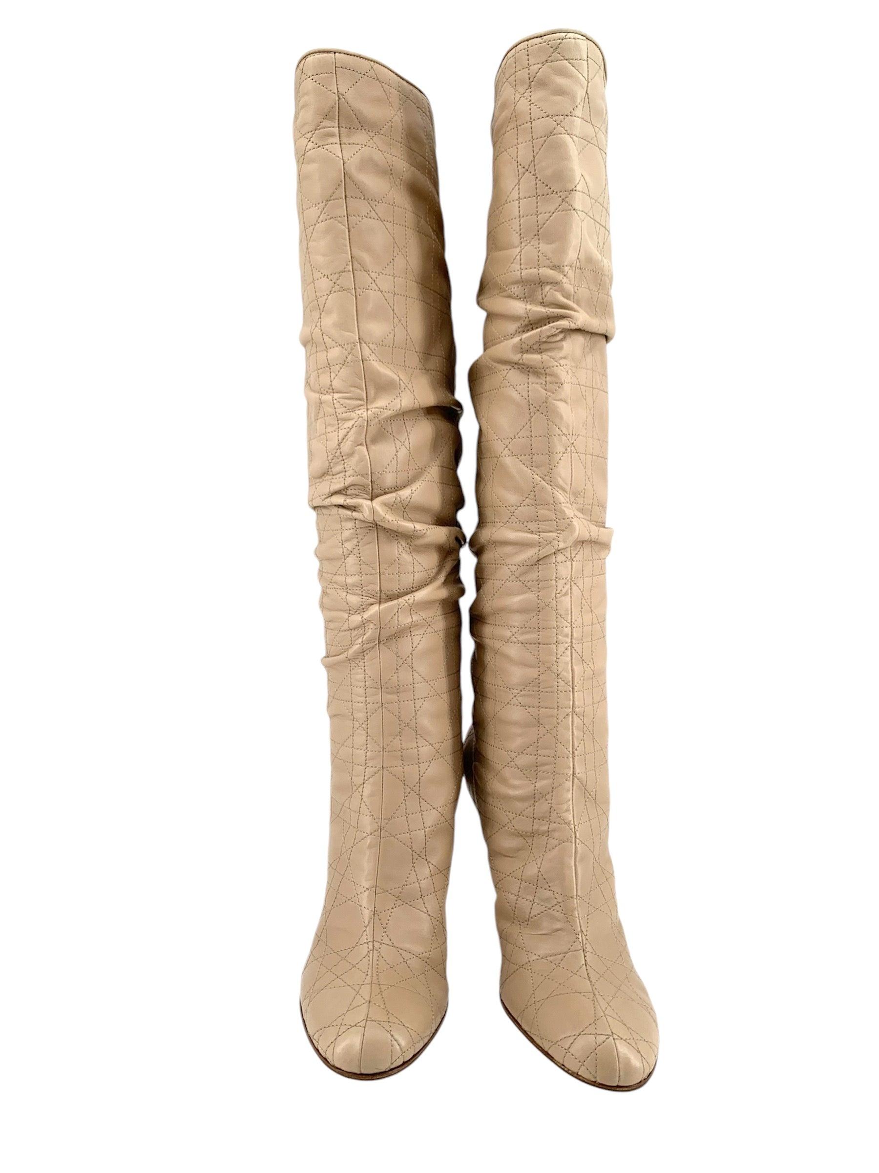 Christian Dior Quilted Beige Leather Knee High Stiletto Boots EU 40 In New Condition For Sale In Los Angeles, CA
