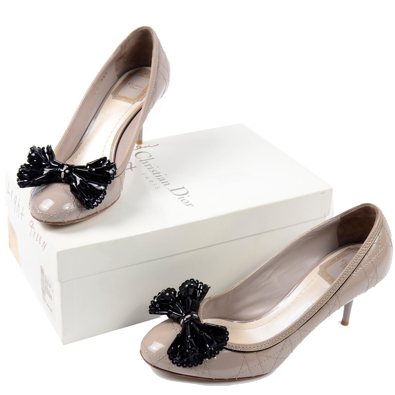 These are such pretty Christian Dior pumps with 3