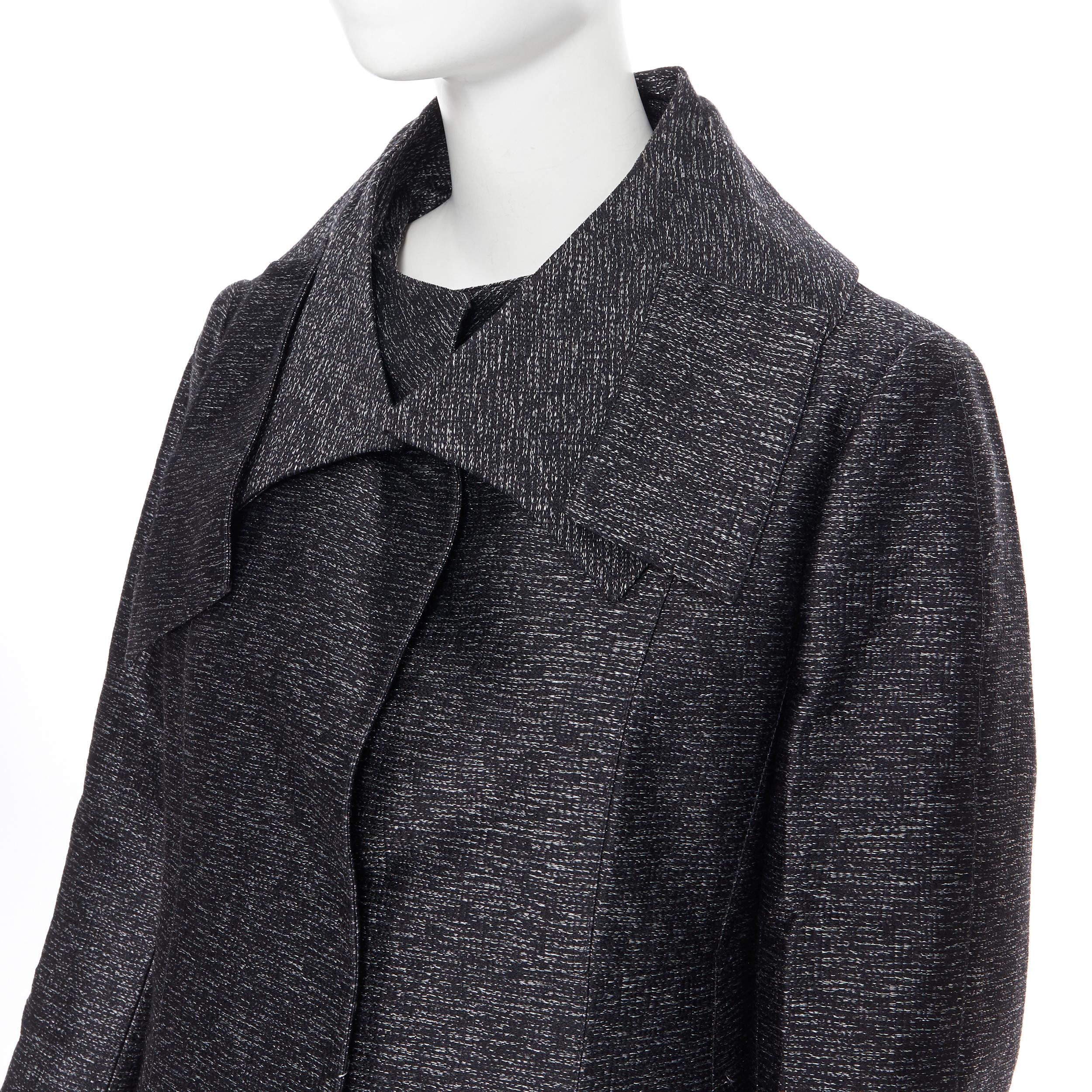 CHRISTIAN DIOR RAF melange grey silk wool irregular collar A-line coat FR42
Brand: Christian Dior
Designer: Raf Simons
Model Name / Style: A-line coat
Material: Silk, wool
Color: Grey
Pattern: Solid
Closure: Snap
Extra Detail: Irregular asymmetric