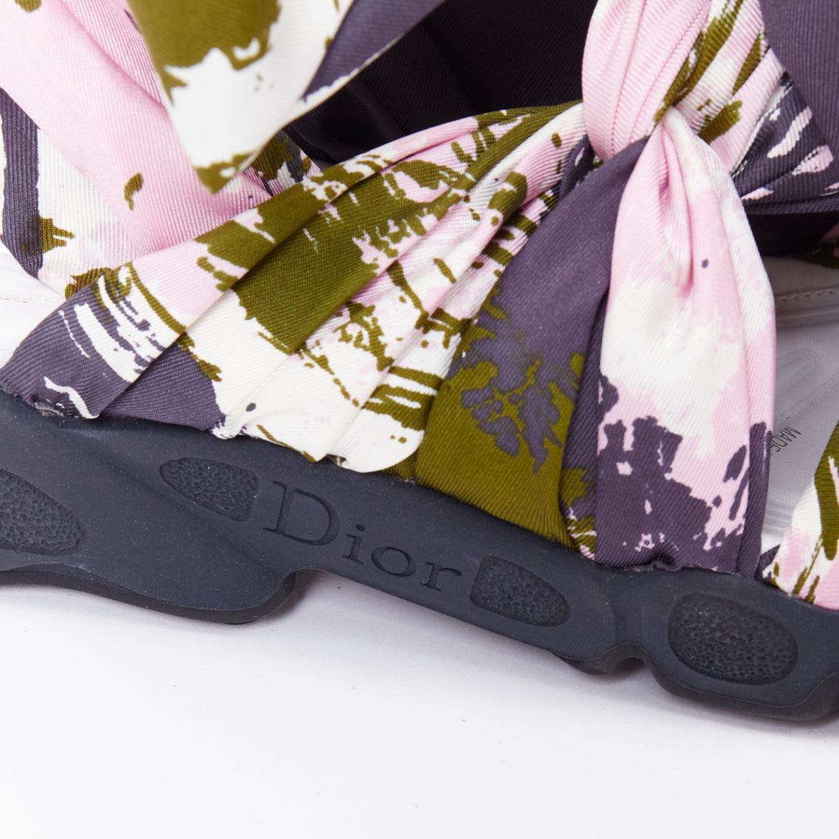 CHRISTIAN DIOR Raf Simons 2015 Brooklyn rose vert foulard sandales gladiateurs EU38 en vente 2