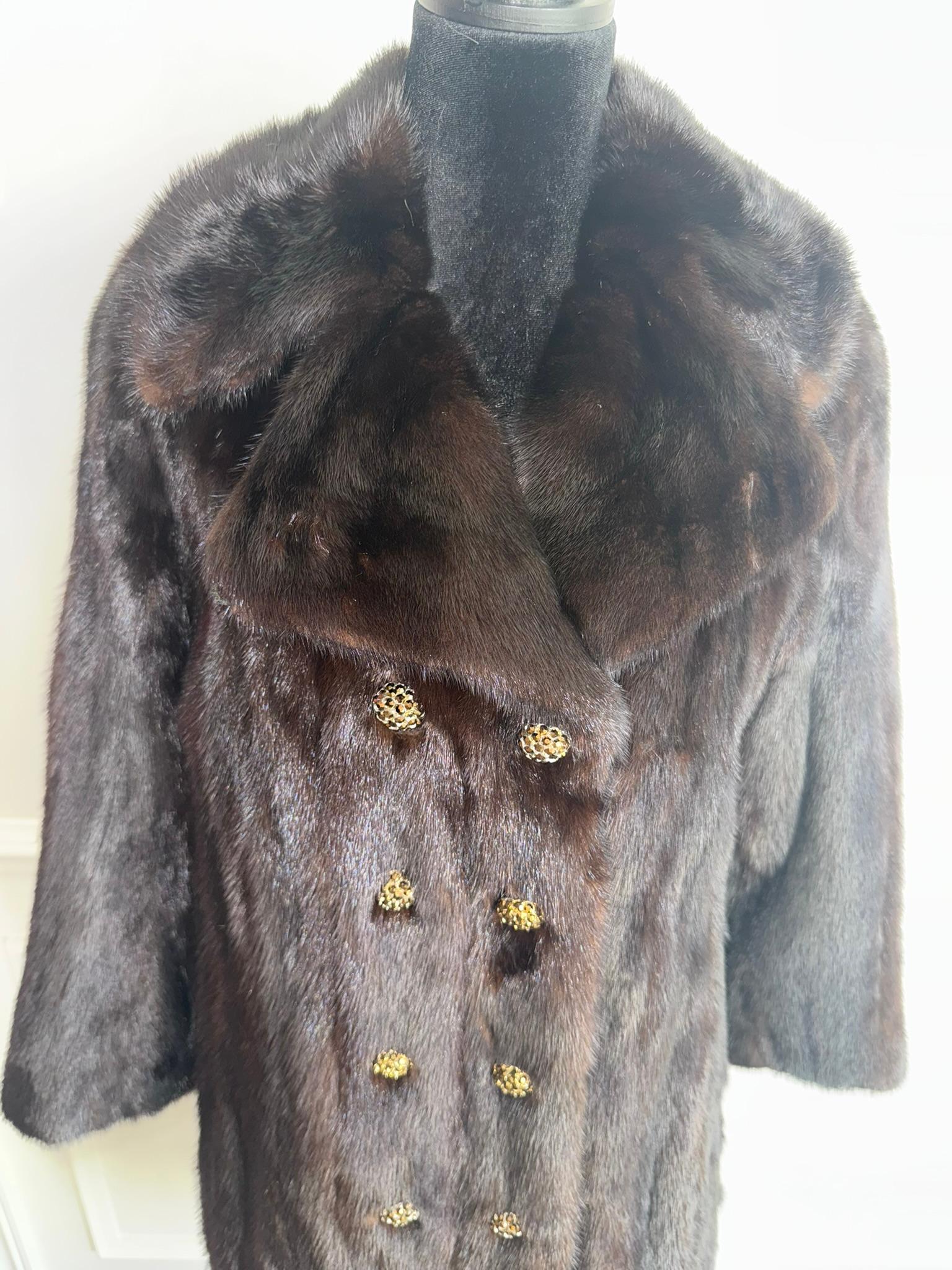 Manteau en fourrure de vison de Christian Dior à col cranté taille 10 M en vente 5