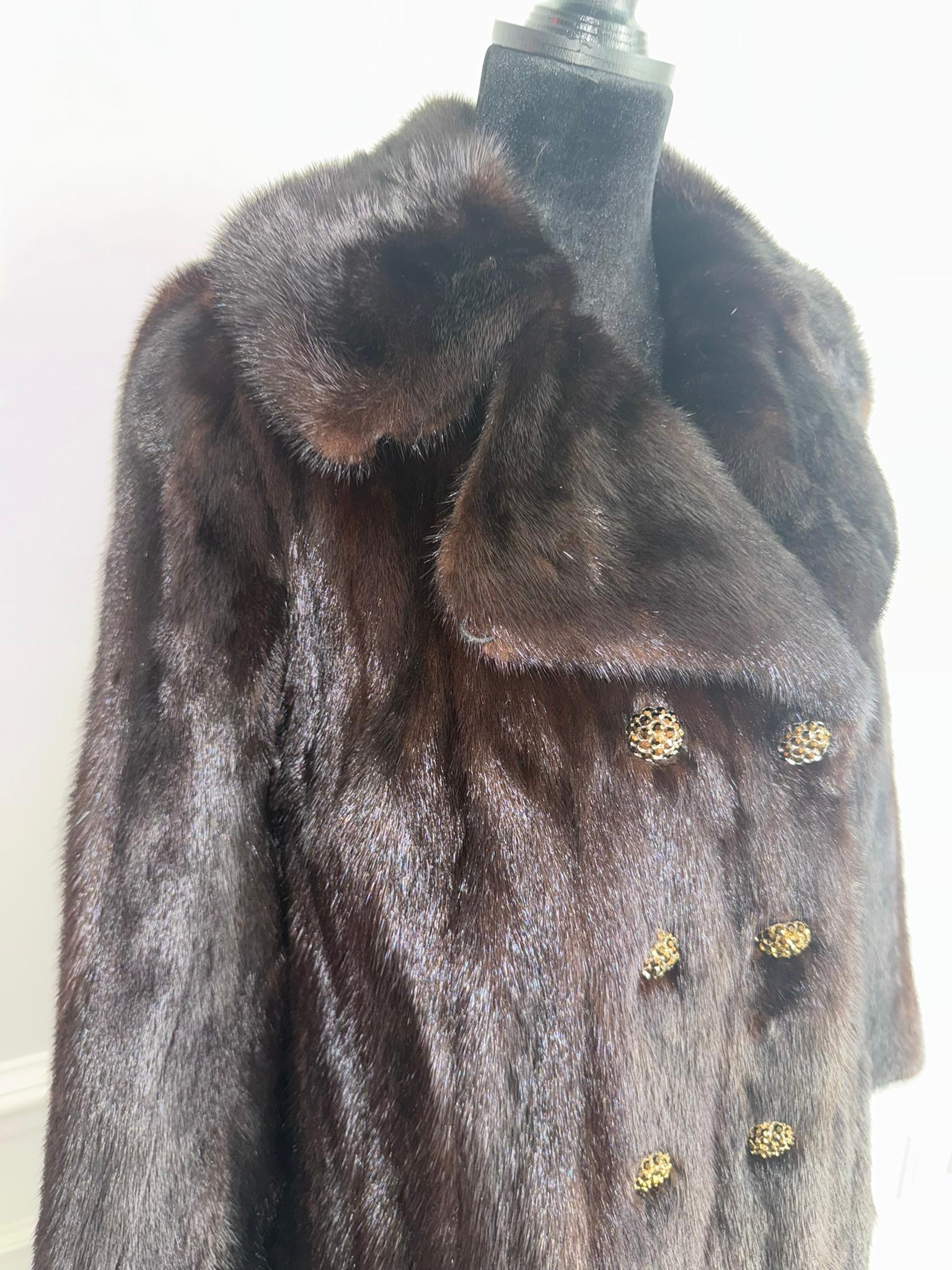 Manteau en fourrure de vison de Christian Dior à col cranté taille 10 M en vente 7