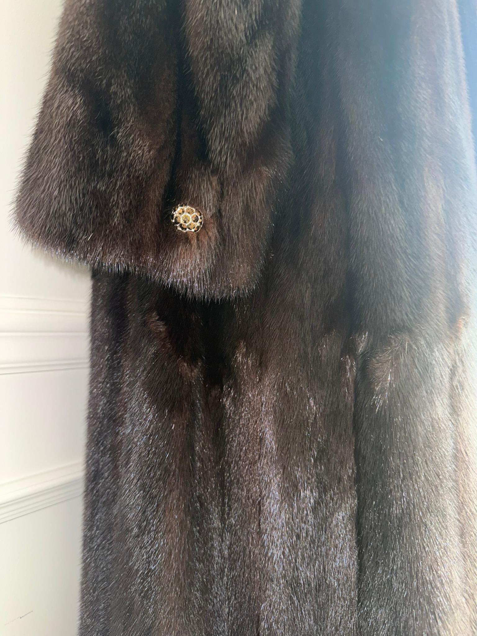 Manteau en fourrure de vison de Christian Dior à col cranté taille 10 M en vente 12