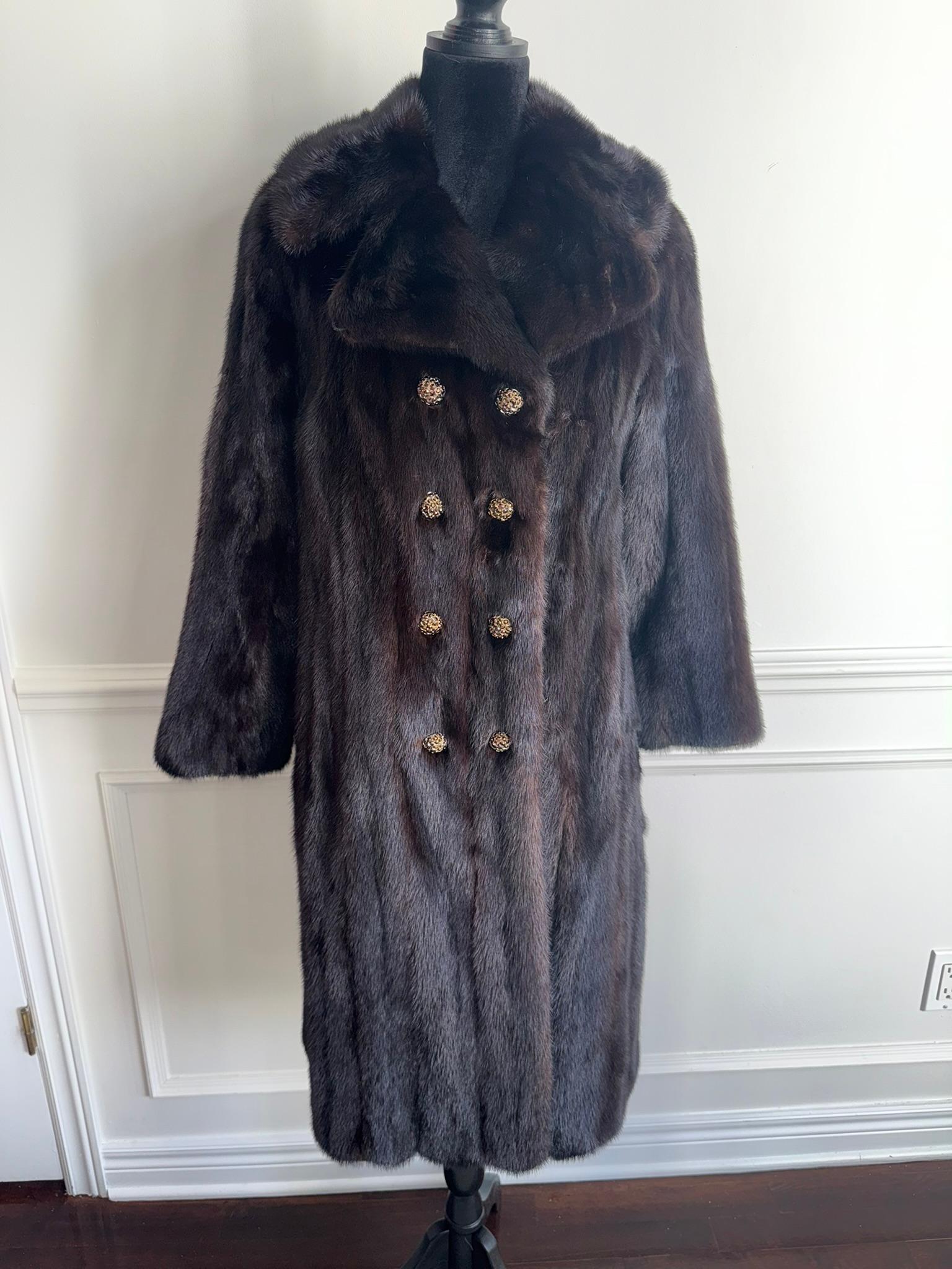 Manteau en fourrure de vison de Christian Dior à col cranté taille 10 M en vente 3