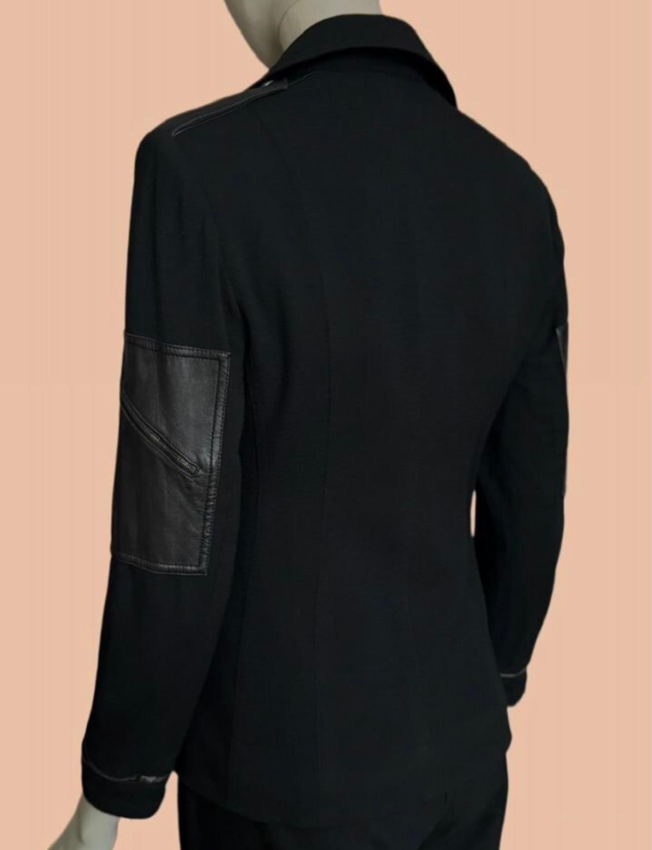 Christian Dior - Giacca impreziosita da catene e spille 36 FR in vendita 3
