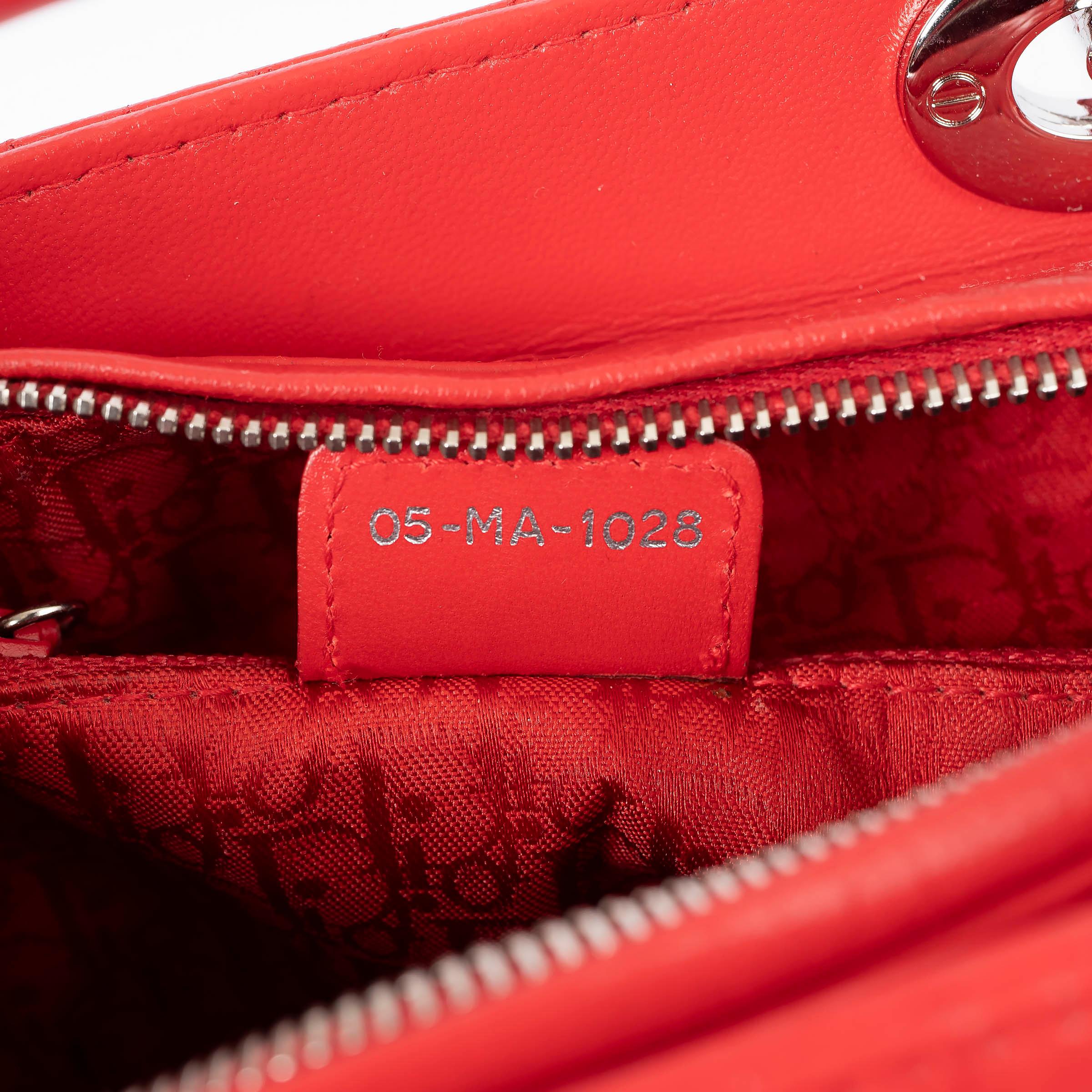 CHRISTIAN DIOR red Cannage leather LARGE LADY DIOR Tote Bag For Sale 4
