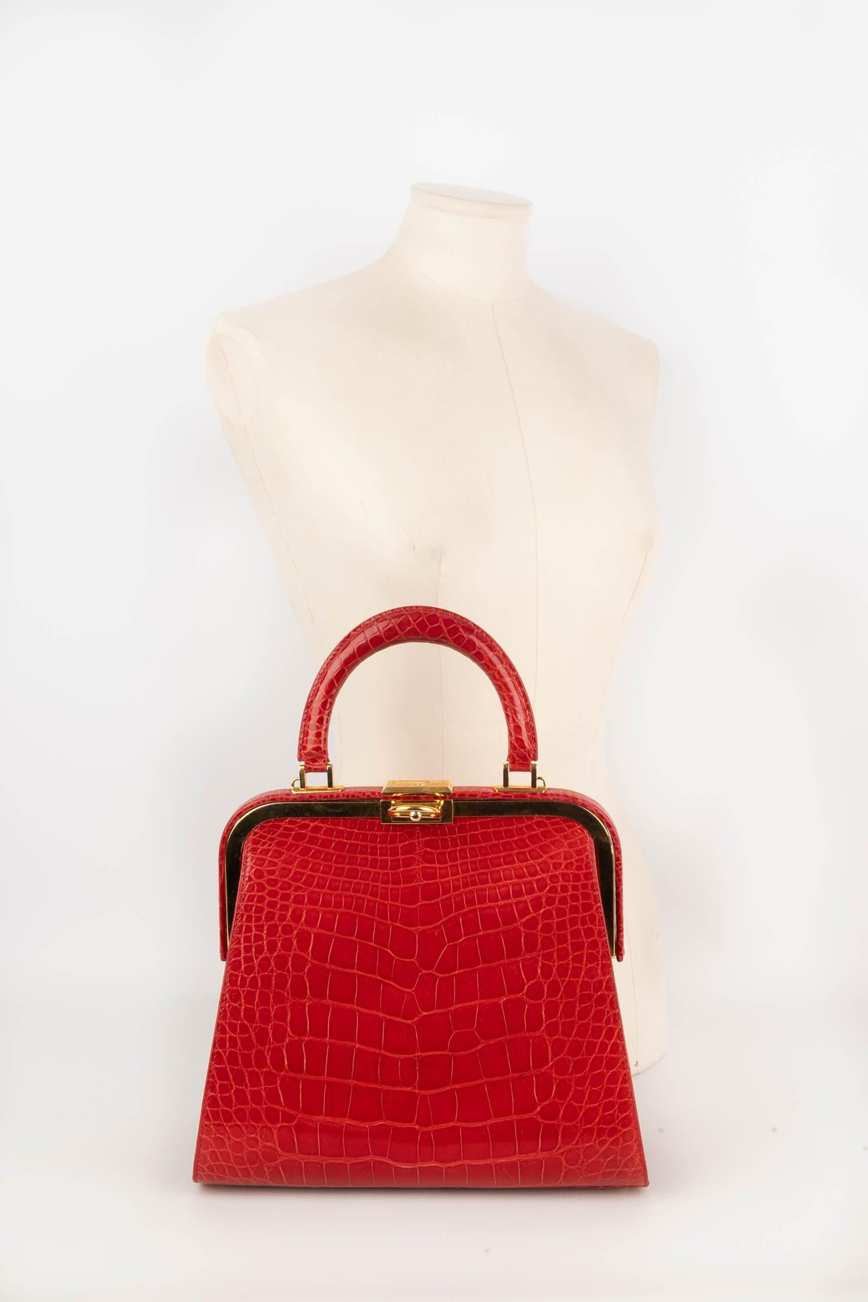 Christian Dior Red Crocodile Bag, 1993 In Excellent Condition In SAINT-OUEN-SUR-SEINE, FR