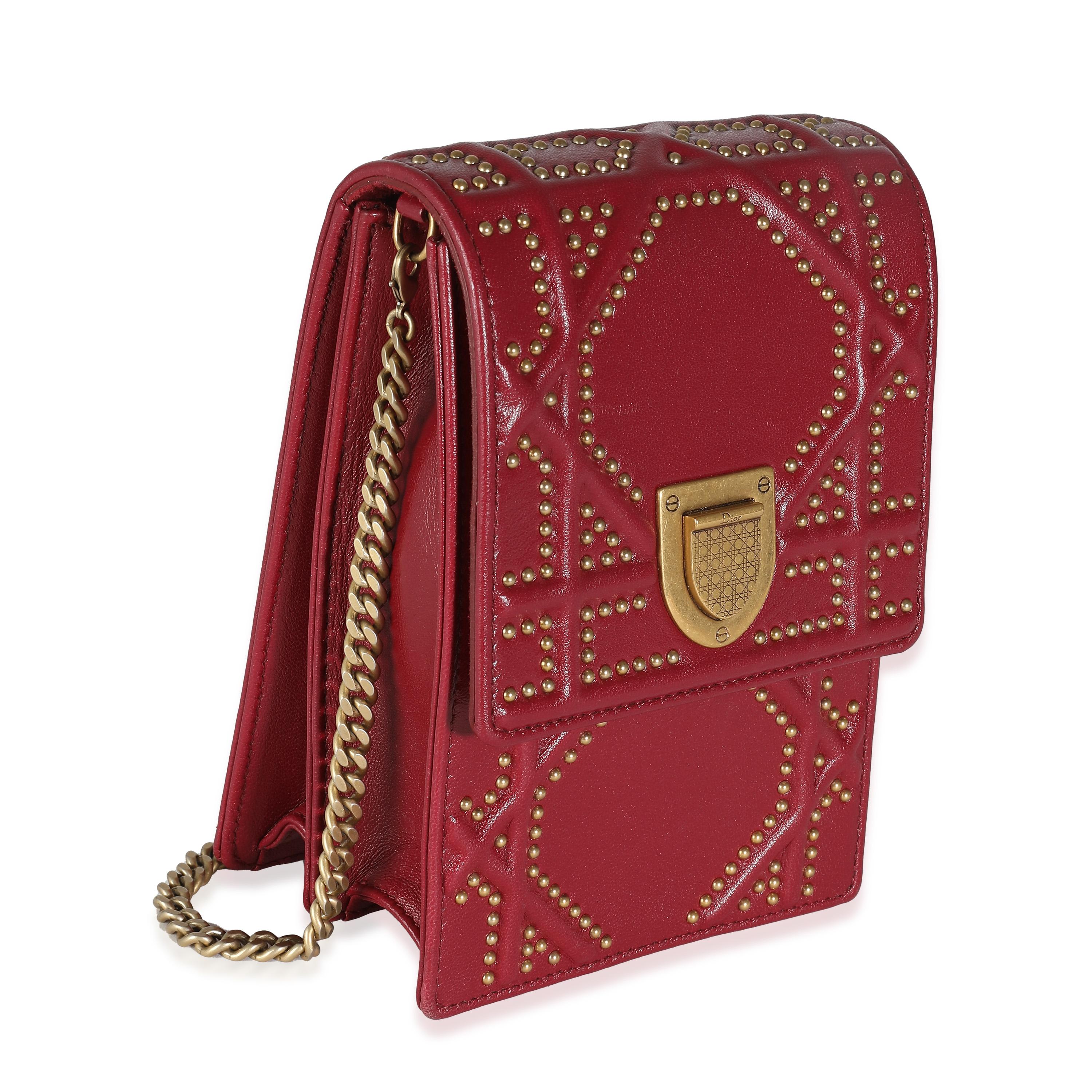 Christian Dior Red Leather Studded Diorama Vertical Clutch On Chain In Excellent Condition For Sale In New York, NY