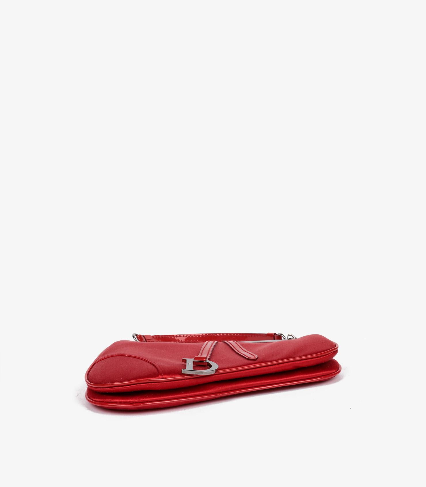 Christian Dior Mini Saddle Bag vintage in raso e vernice rossa In condizioni ottime a Bishop's Stortford, Hertfordshire