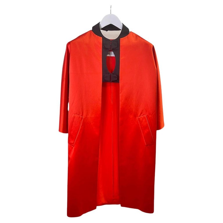 Christian Dior Red Silk Cape For Sale at 1stDibs