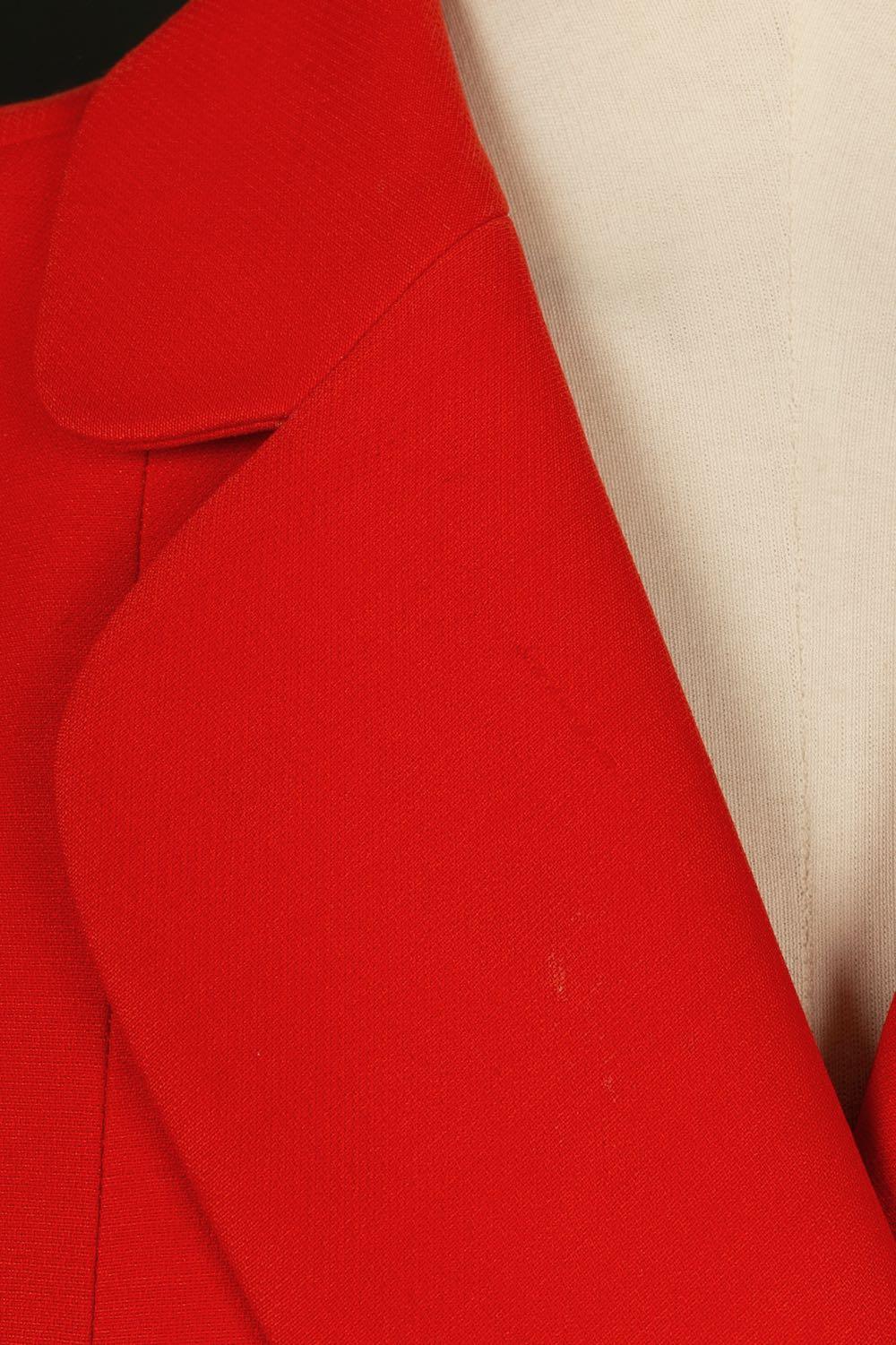 Christian Dior, manteau rouge en laine et soie, taille 40FR, 2006 en vente 1