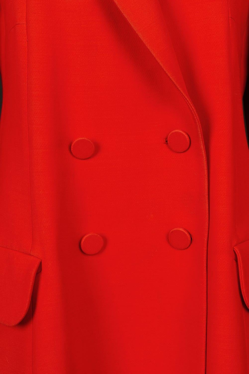 Christian Dior, manteau rouge en laine et soie, taille 40FR, 2006 en vente 3