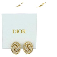 Christian Dior Rhinestone Knot Motif Clip-On Earrings – 1980s