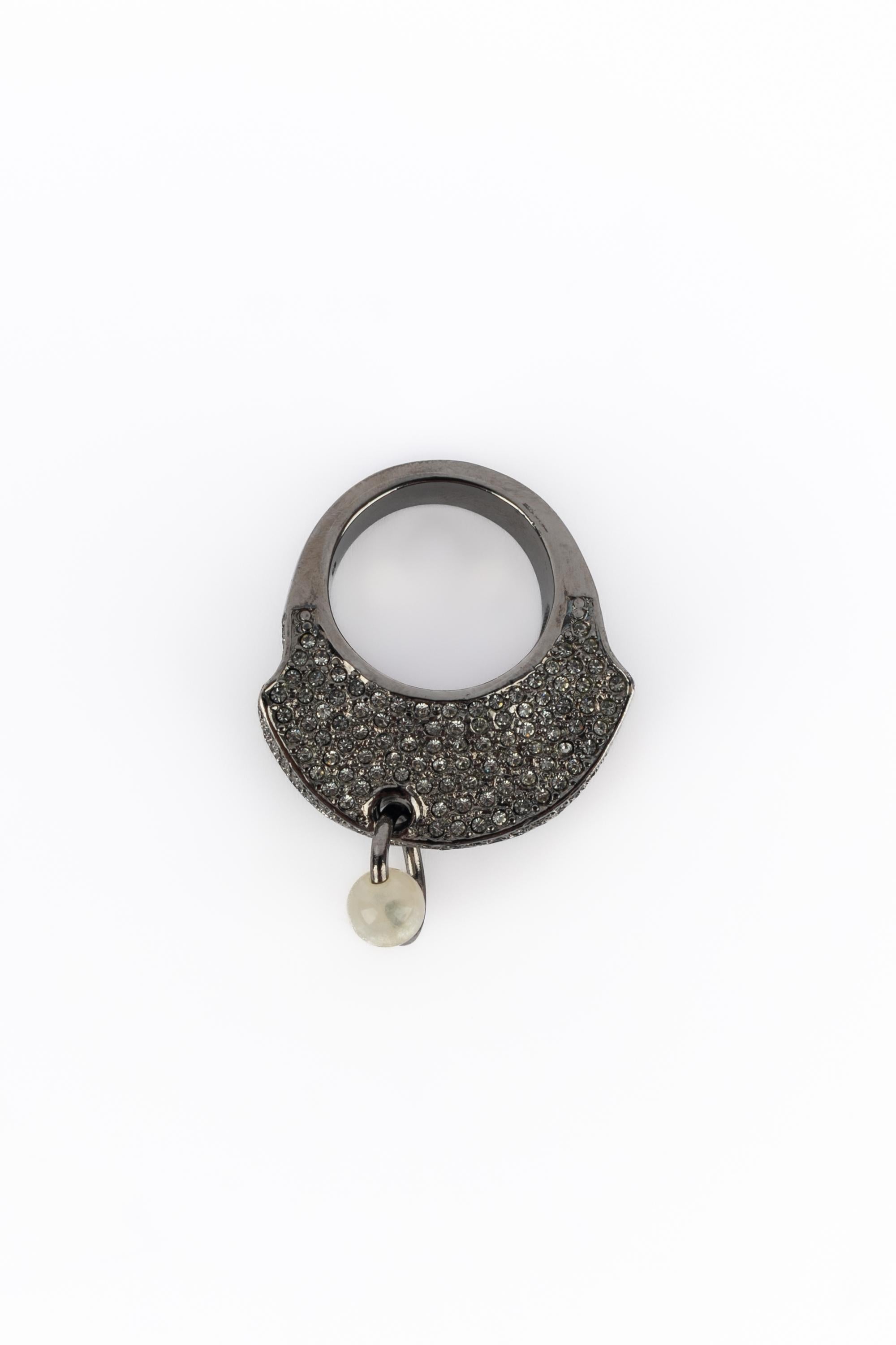 Christian Dior ring In Excellent Condition For Sale In SAINT-OUEN-SUR-SEINE, FR
