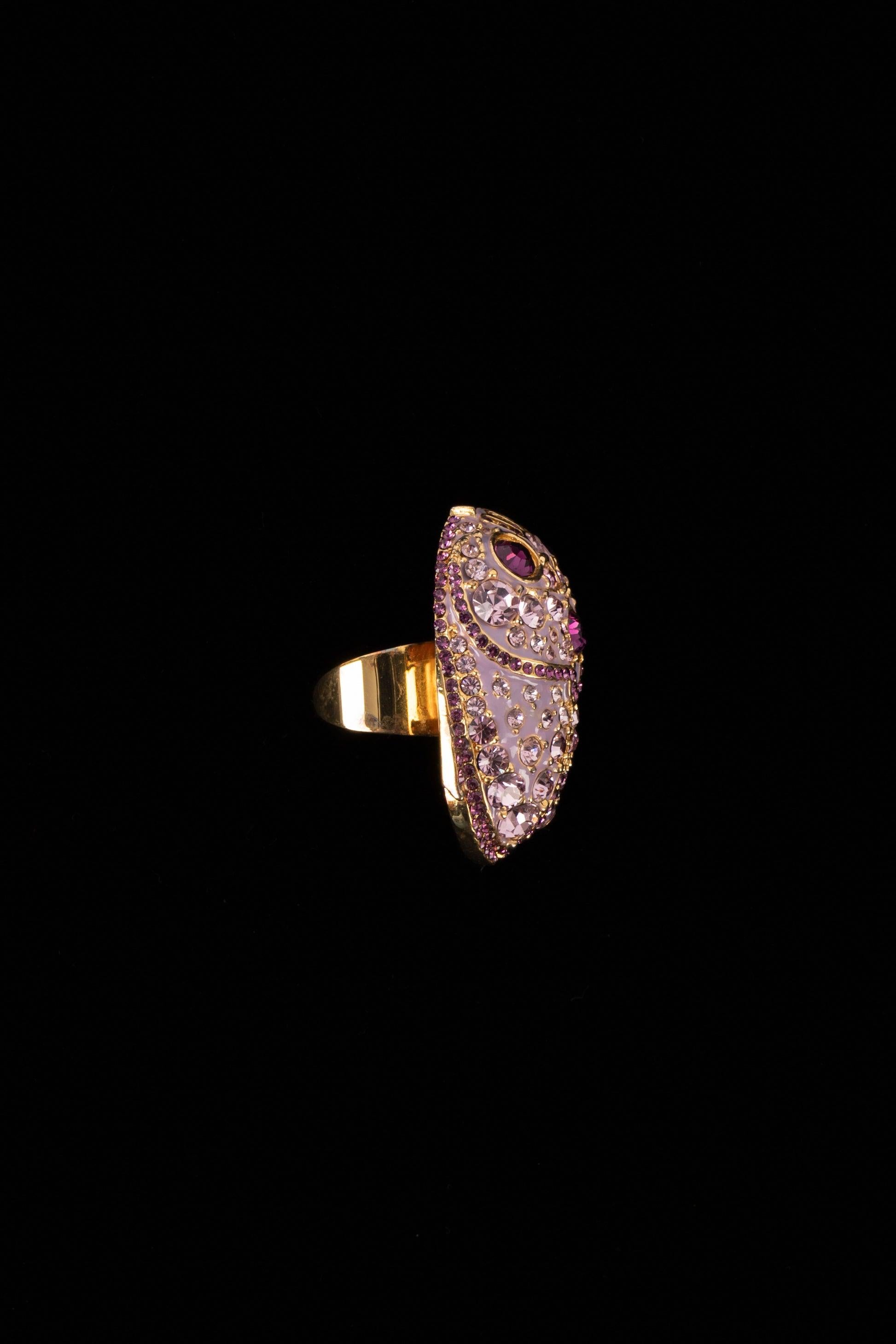 Christian Dior Ring Haute Couture with Purple Enamel and Rhinestones, 2004 For Sale 2