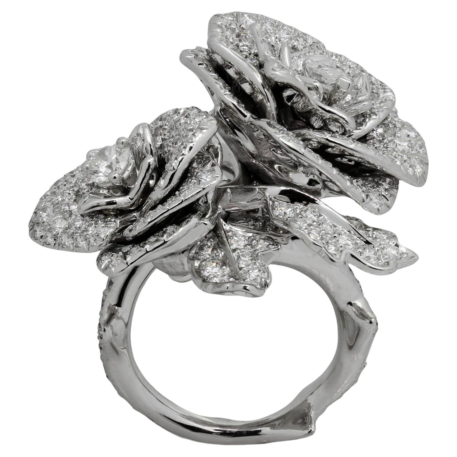 CHRISTIAN DIOR Rose Dior Bagatelle Diamond White Gold Large Ring For Sale 1