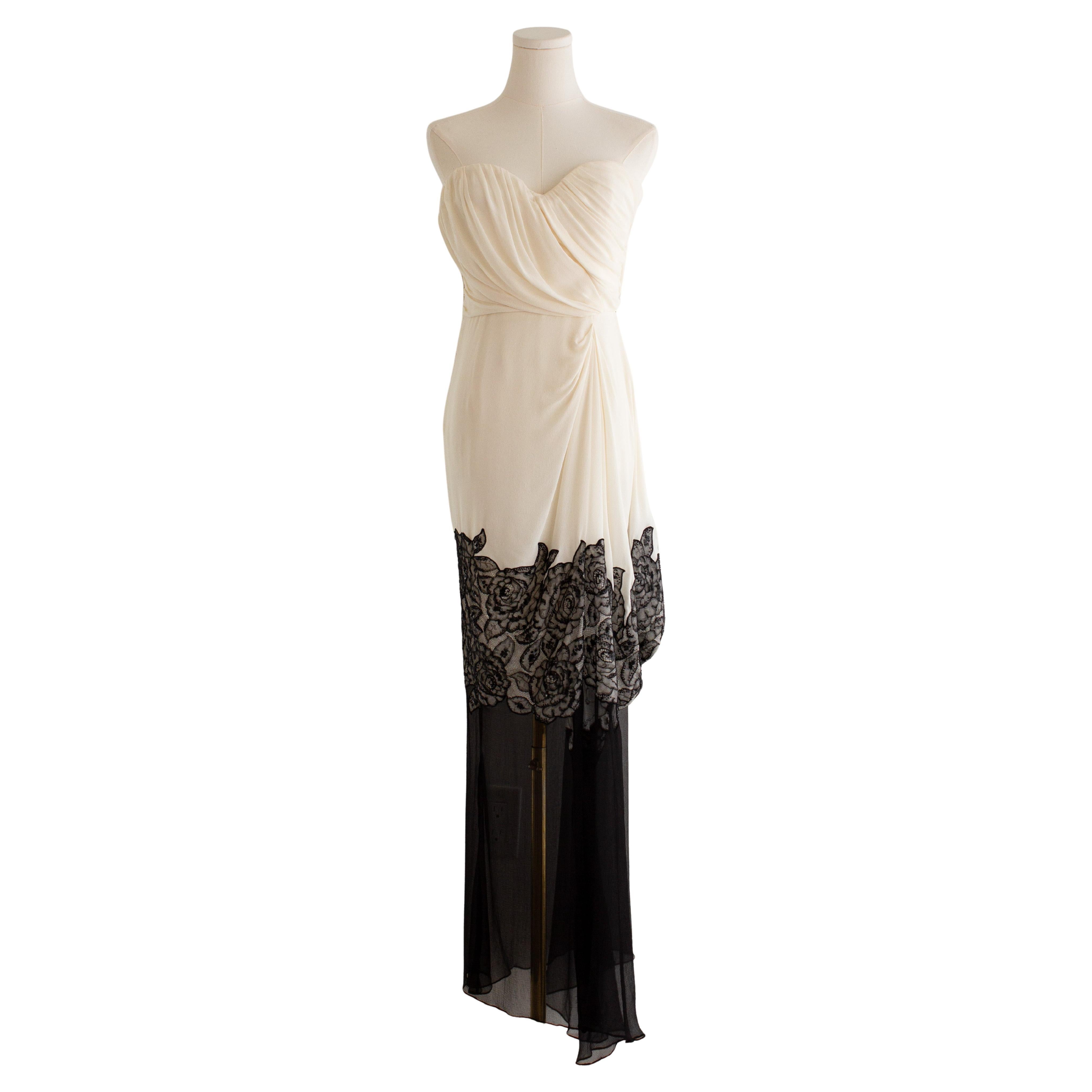 Christian Dior S/S 2012 White Black Rose Brodée Robe de soirée froncée Gown