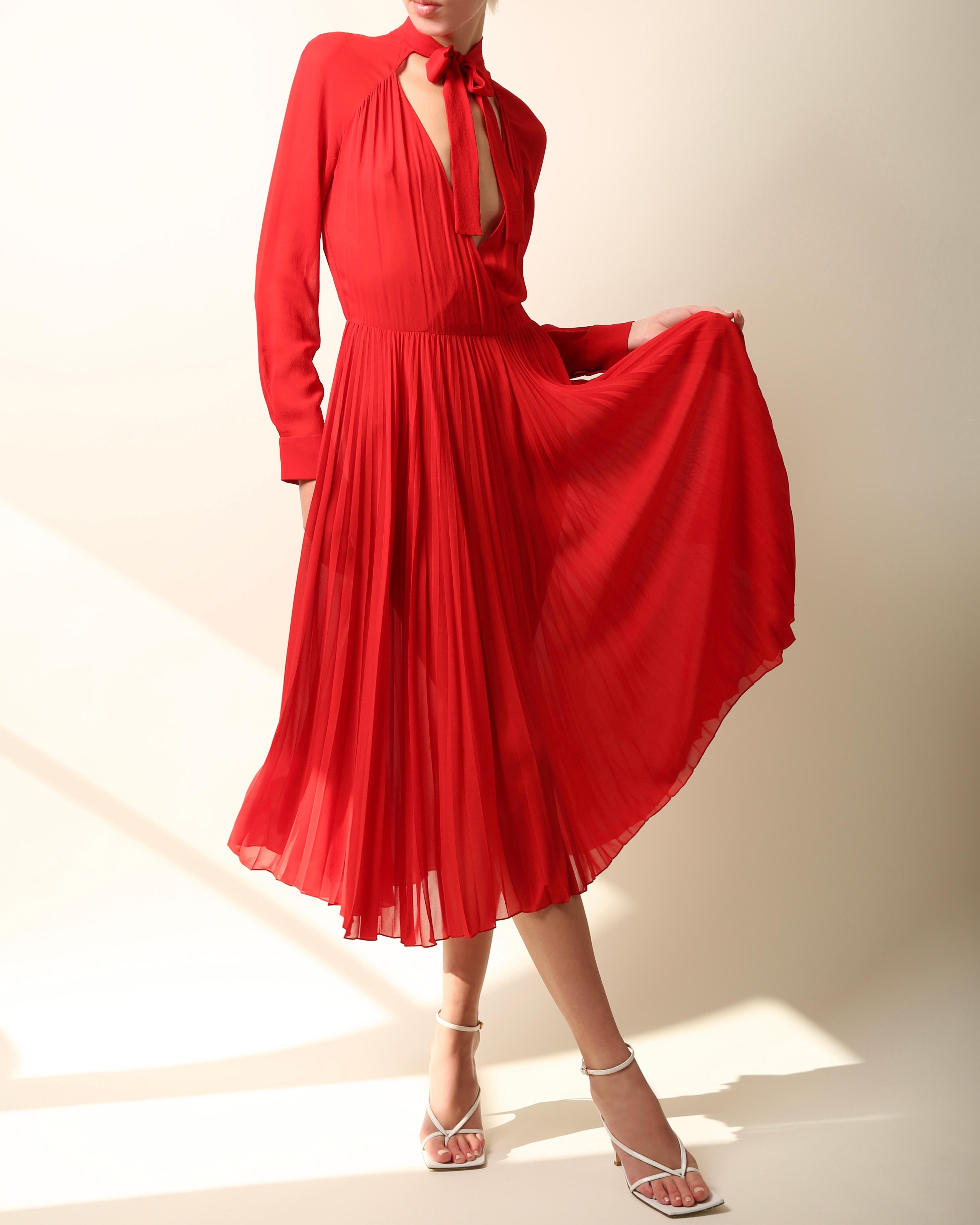 Christian Dior S/S 2018 red silk plisse low cut pussy bow midi dress FR 40 For Sale 6