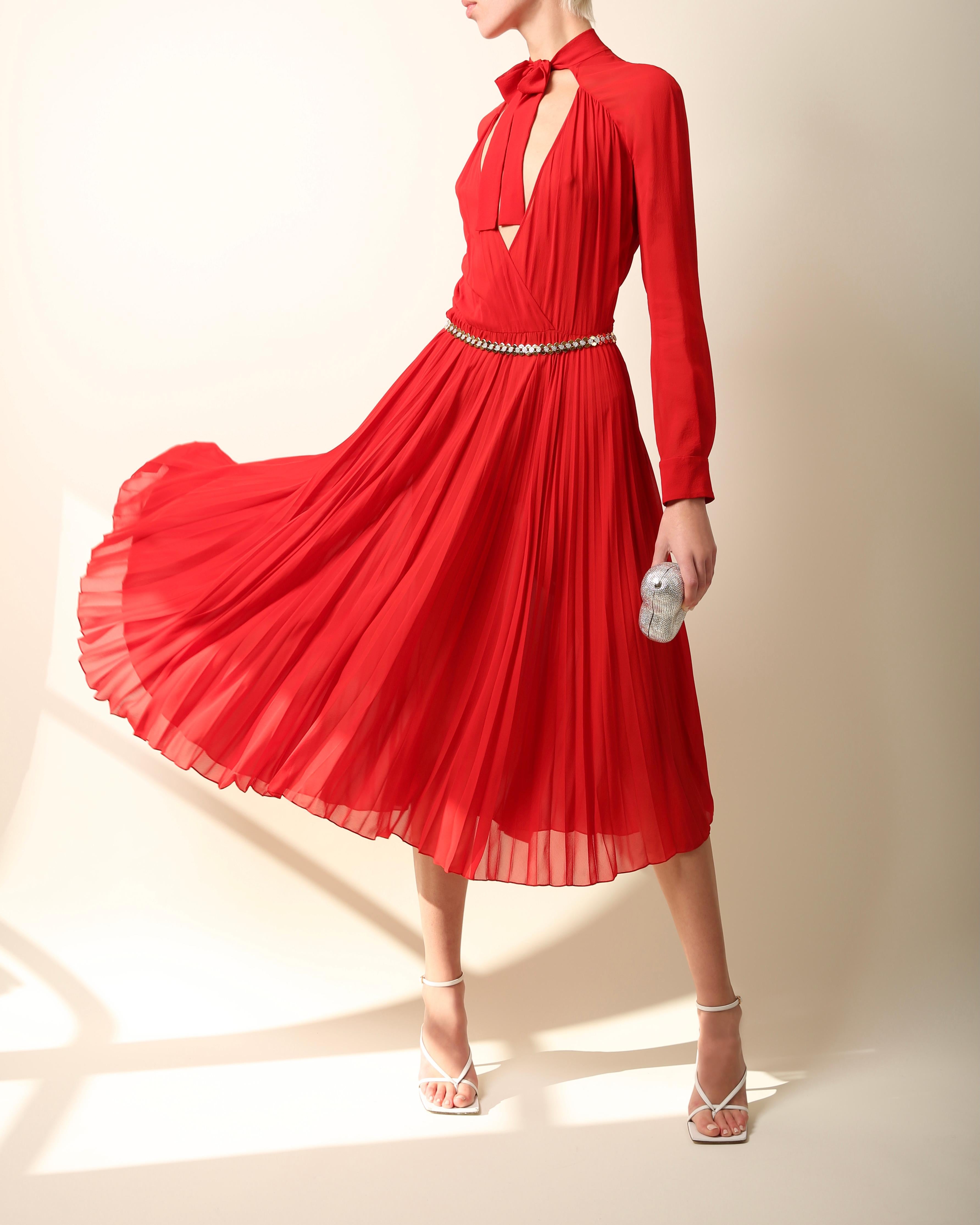 Red Christian Dior S/S 2018 red silk plisse low cut pussy bow midi dress FR 40 For Sale