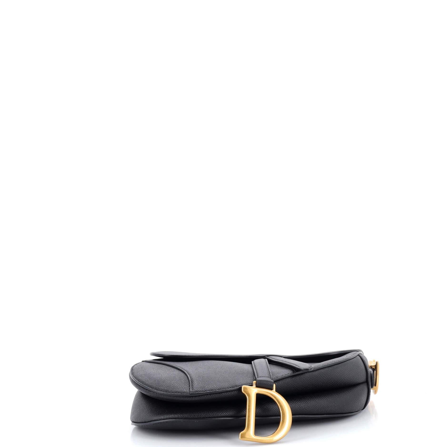 Women's or Men's Christian Dior Saddle Handbag Leather Medium For Sale