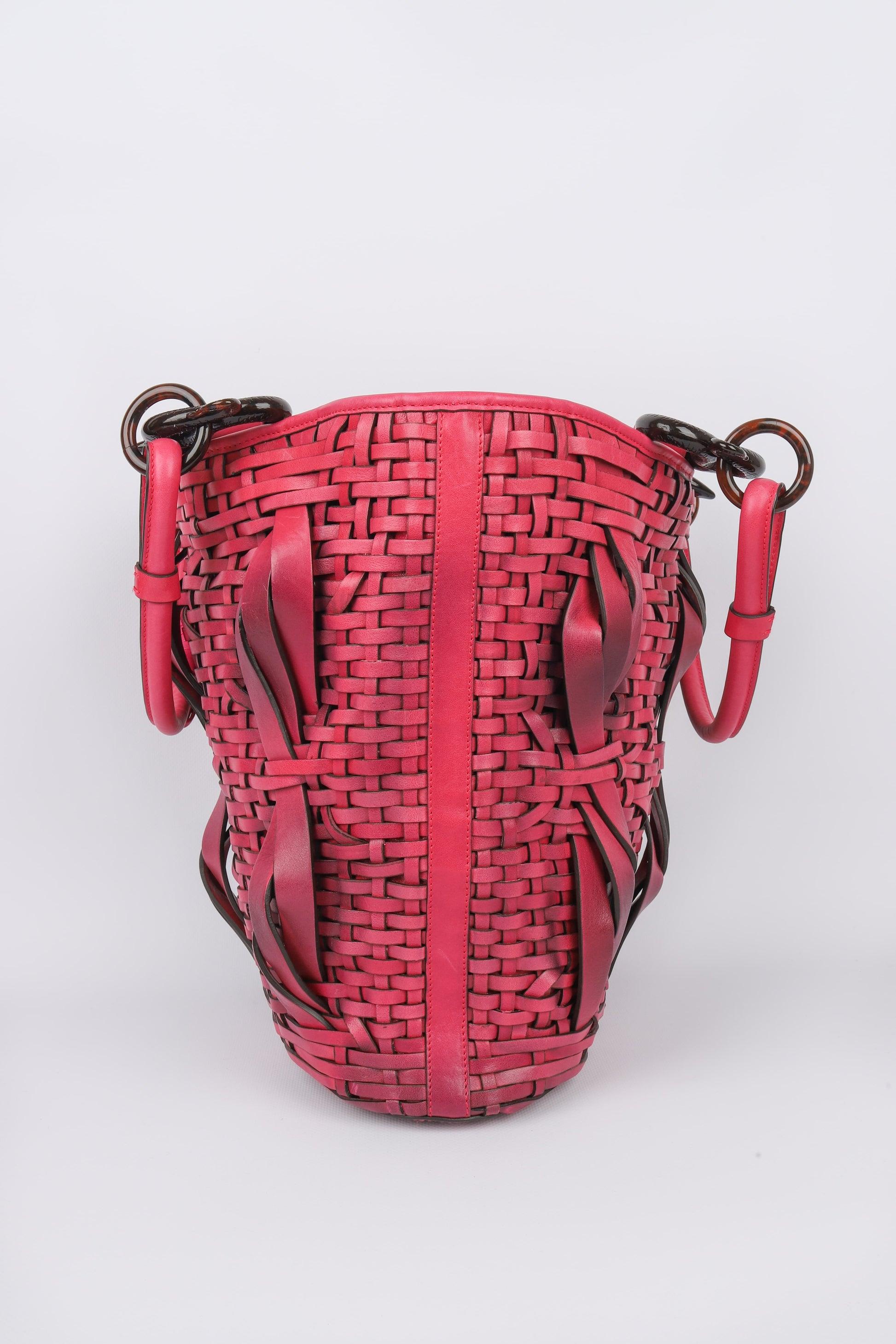 Dior - (Made in Italy) Bakelite and pink leather bucket bag. Bag with a serial number. 2007 Fall-Winter Collection.

Additional information:
Condition: Very good condition
Dimensions: Height: 31 cm - Width: 24 cm - Depth: 14 cm - Handle: 50