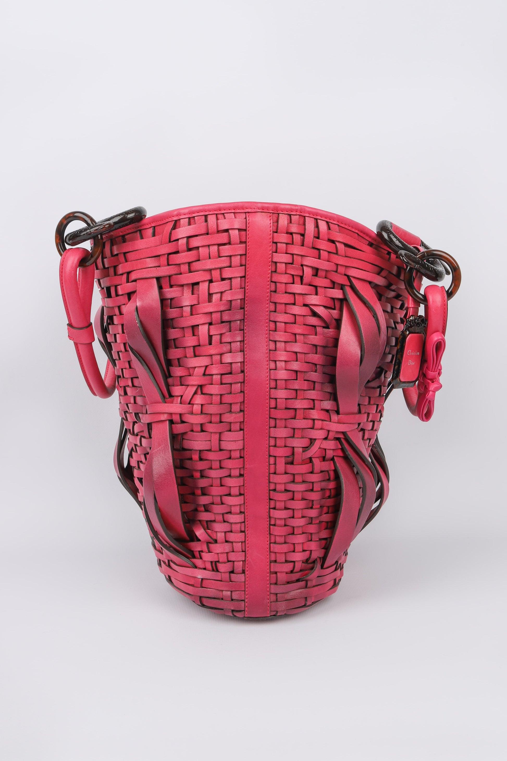 Christian Dior „Samurai“ Eimertasche aus Bakelit und rosa Leder, 2007 Damen im Angebot