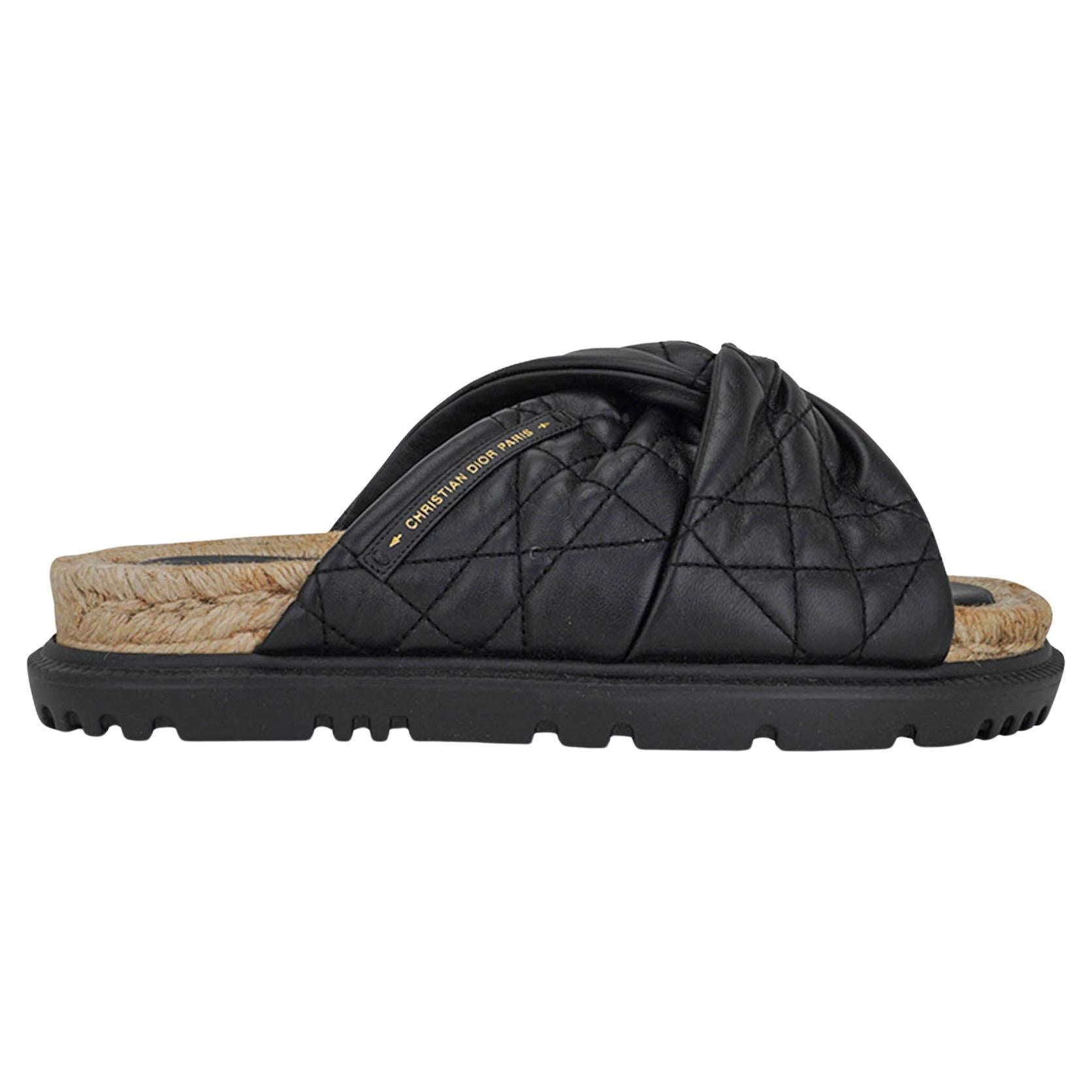 Christian Dior Sandale Cannage Dtwist Espadrille Schwarz 37,5 im Angebot