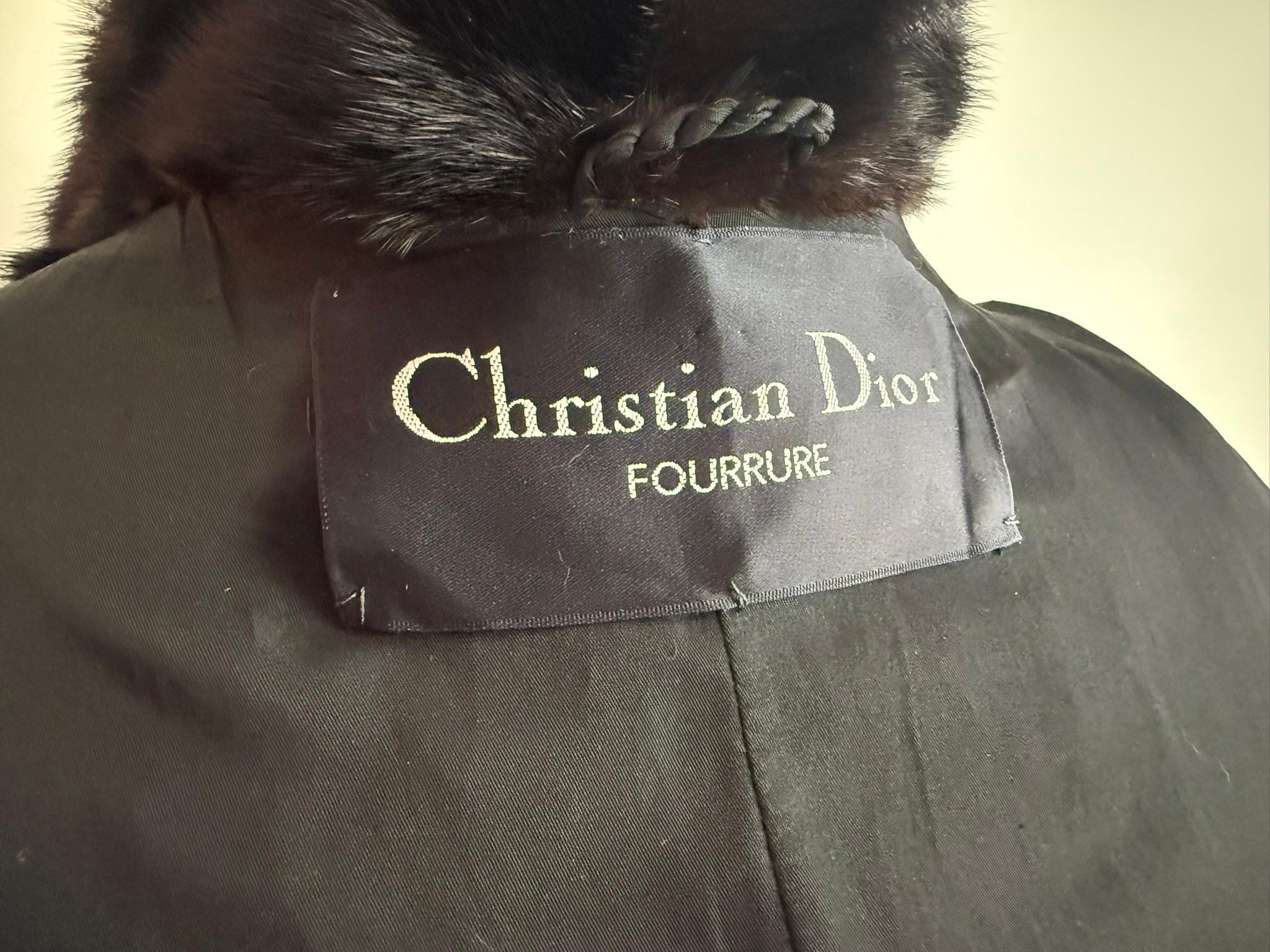 Manteau sectionnel en fourrure de vison Christian Dior taille 16/L en vente 5