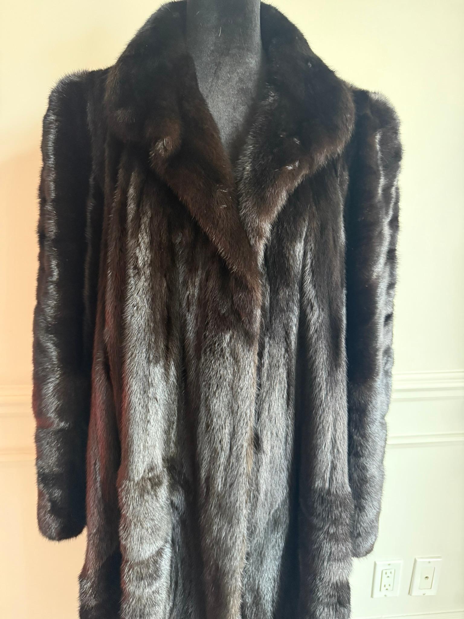 Manteau sectionnel en fourrure de vison Christian Dior taille 16/L Pour femmes en vente