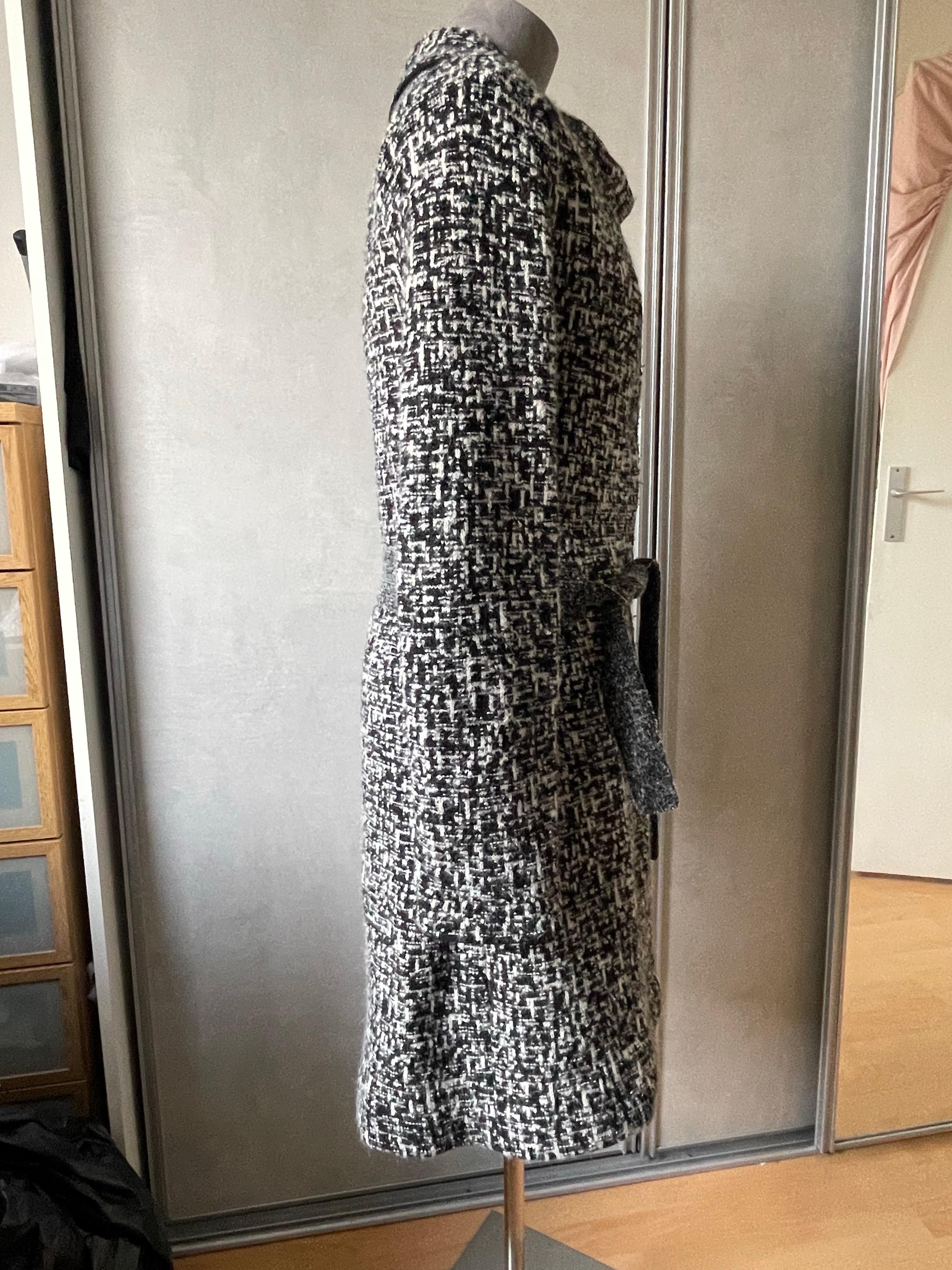 Christian Dior Set abito e gilet in tweed. in vendita 7