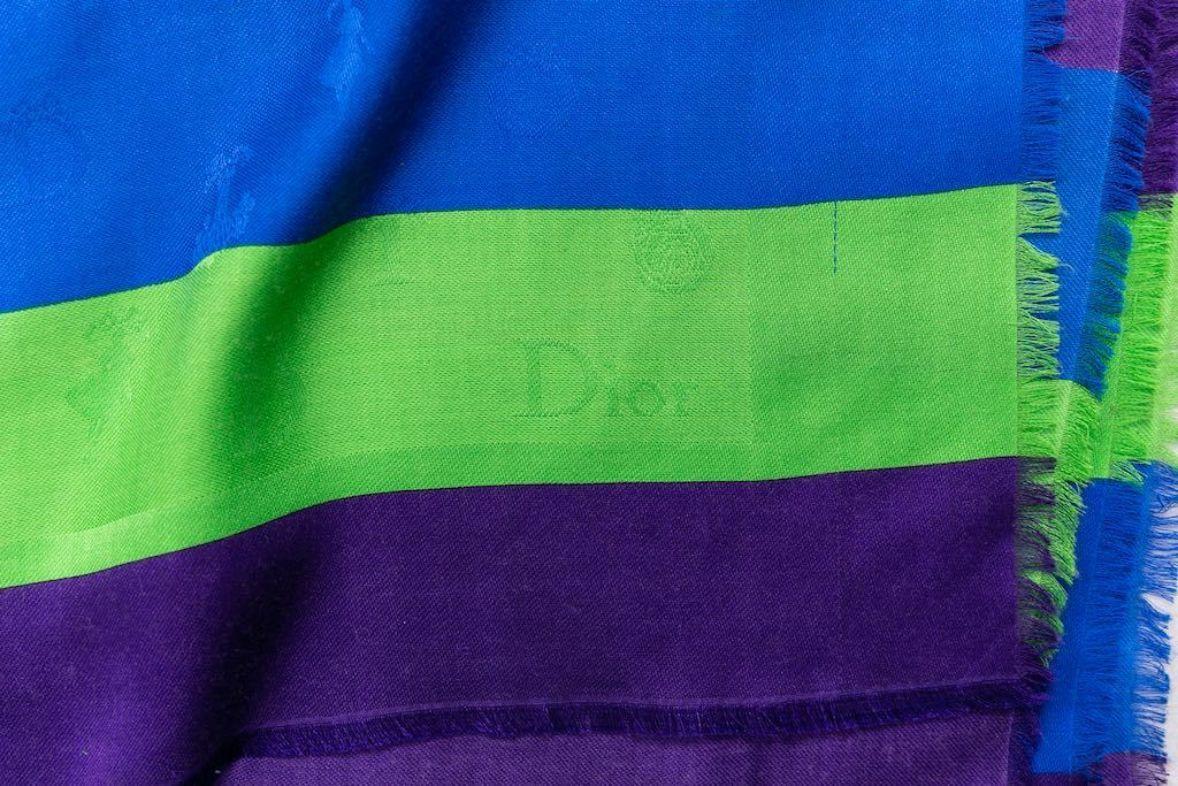 Christian Dior Schal mit gemischten Kaschmir- und Seidenmischungen (Violett) im Angebot