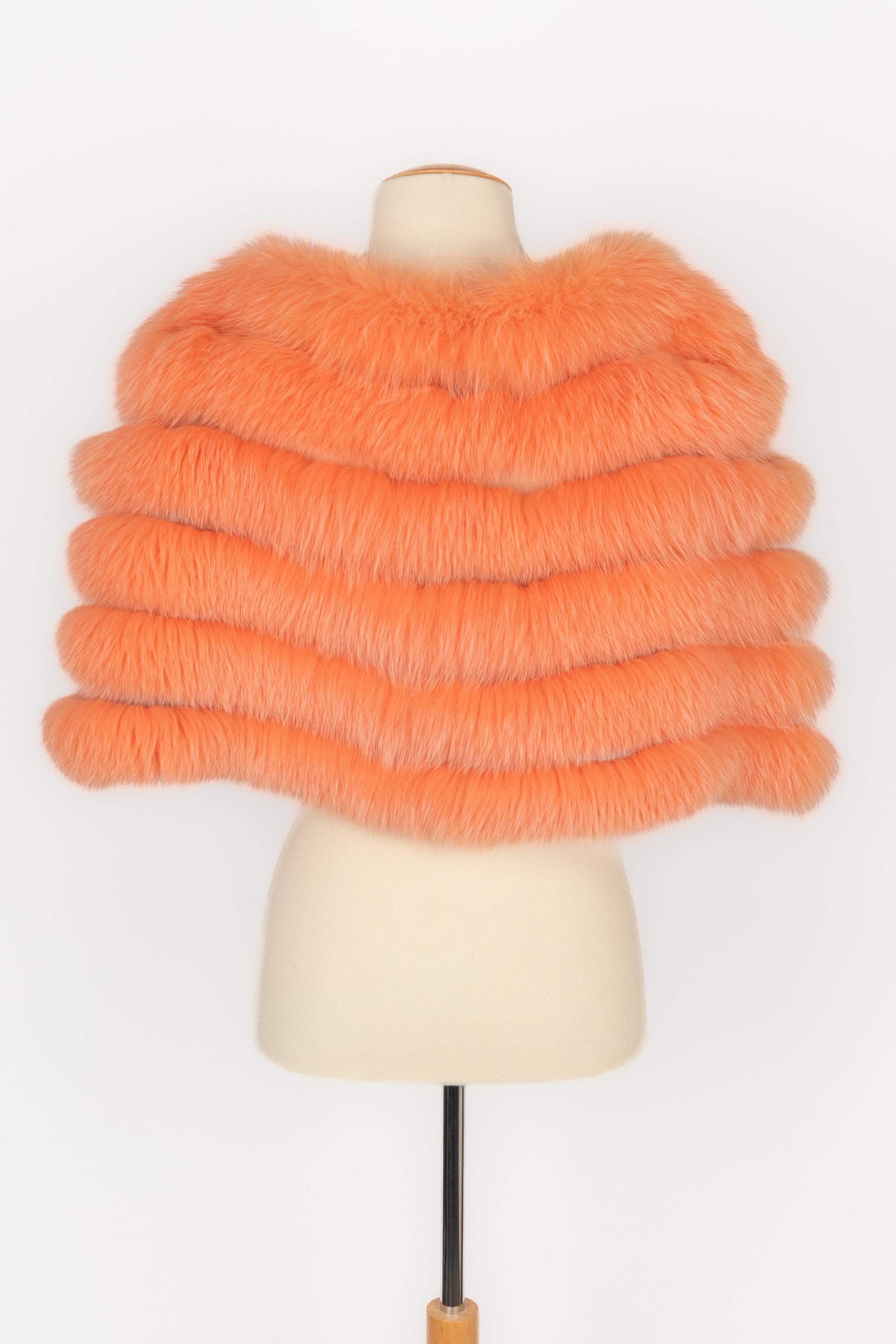 Christian Dior boléro court / cape Excellent état - En vente à SAINT-OUEN-SUR-SEINE, FR