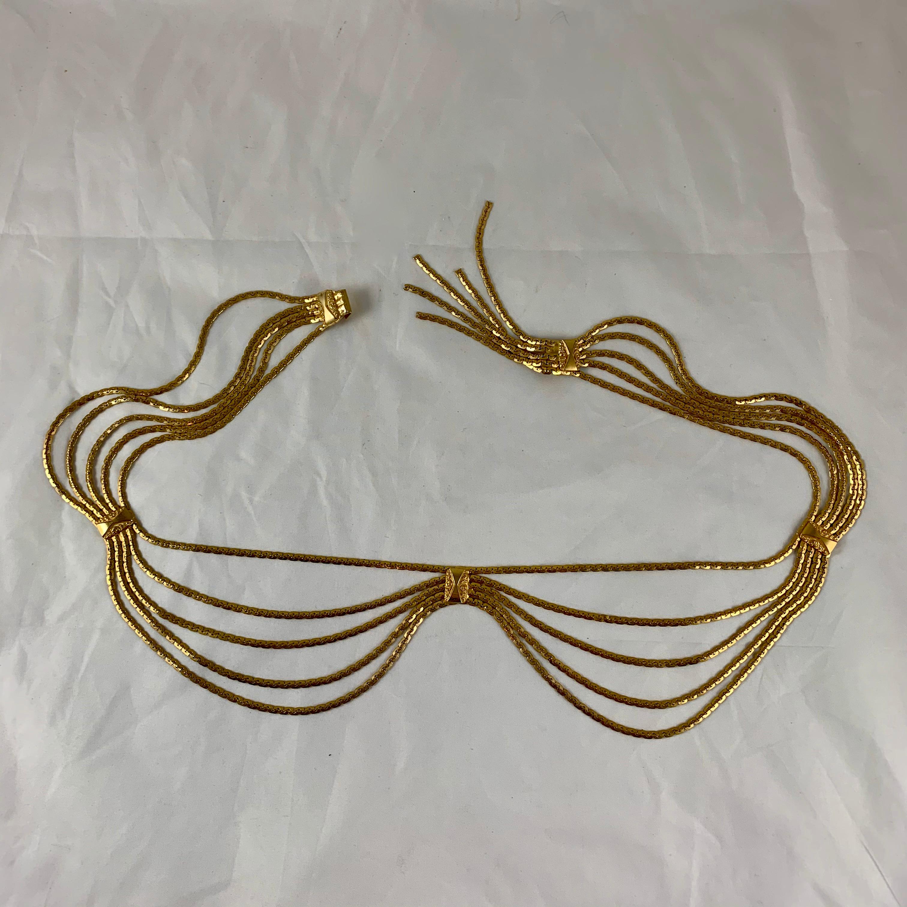Christian Dior Signed 1960s Snake Chain Gold-Tone Metal Graceful Swag Belt For Sale 3