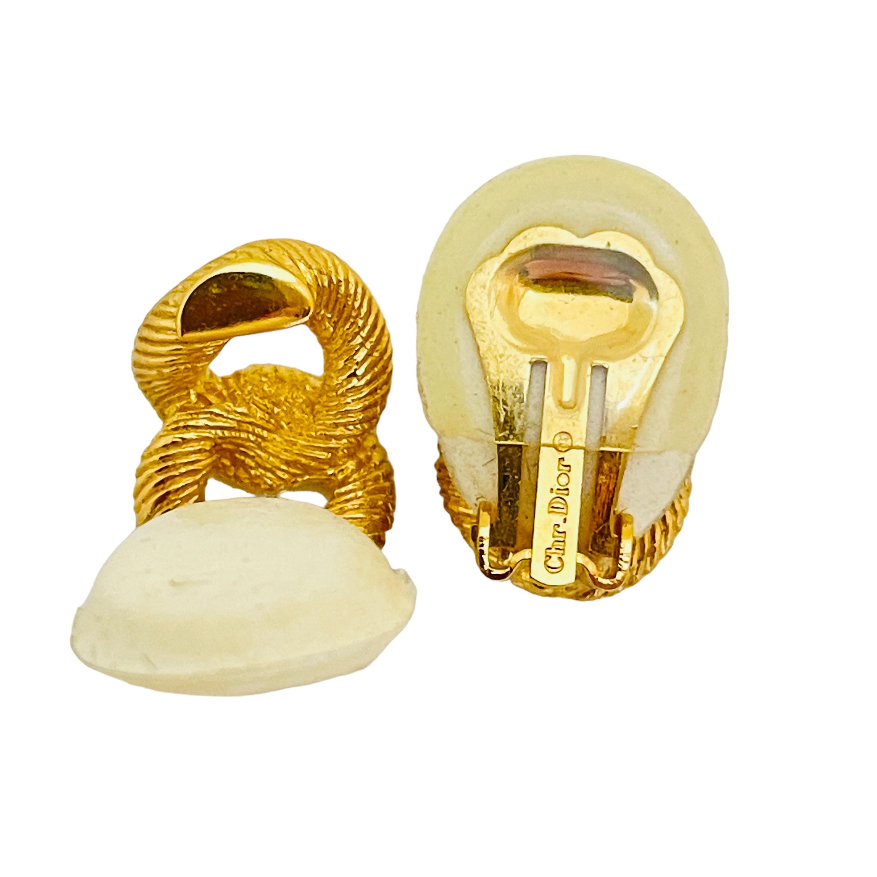 CHRISTIAN DIOR signierte Vintage Goldkristalle Designer Laufsteg-Ohrclips auf Ohrringen im Zustand „Gut“ im Angebot in Palos Hills, IL