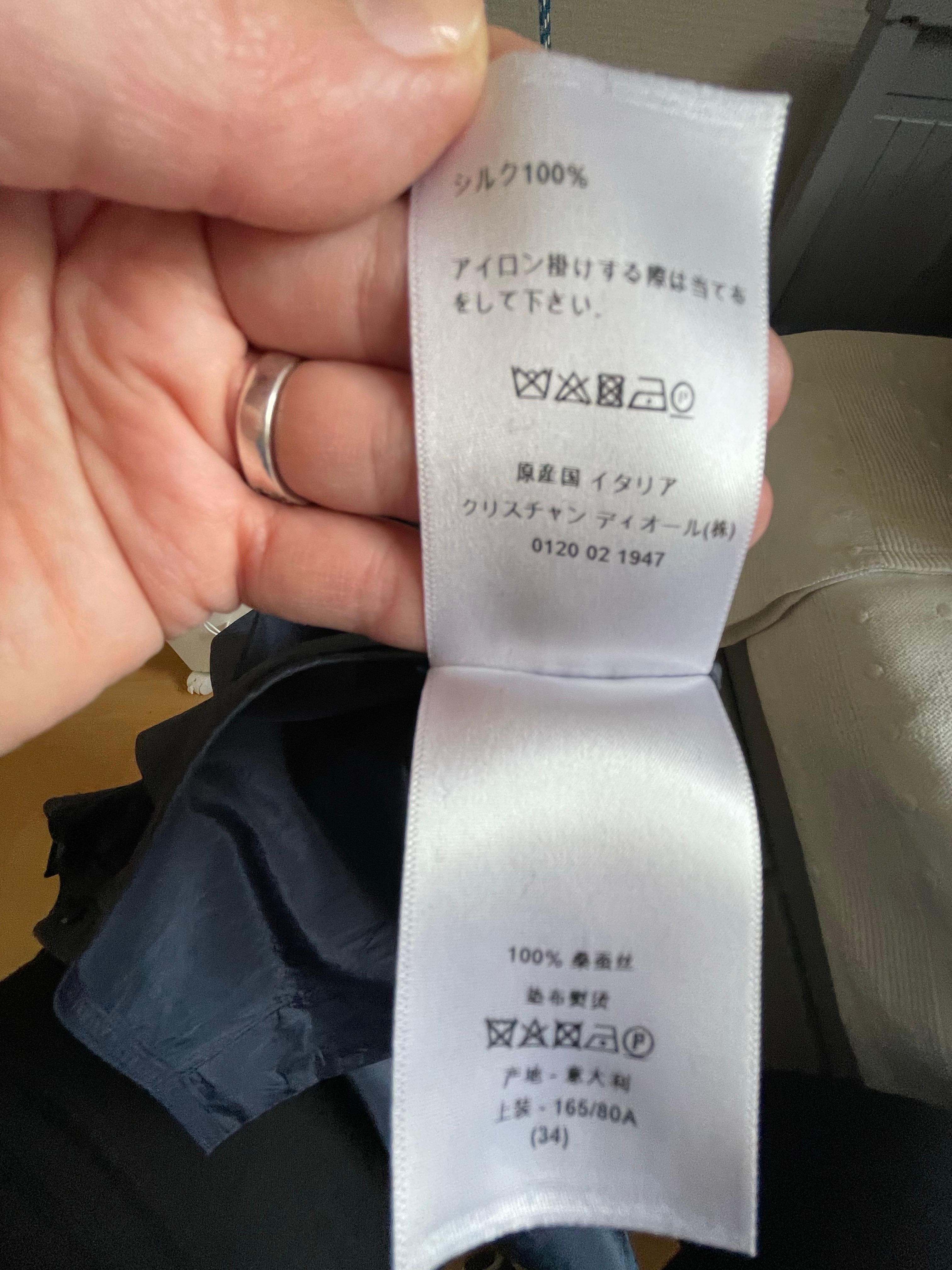 CHRISTIAN DIOR Blusa de seda en venta 1