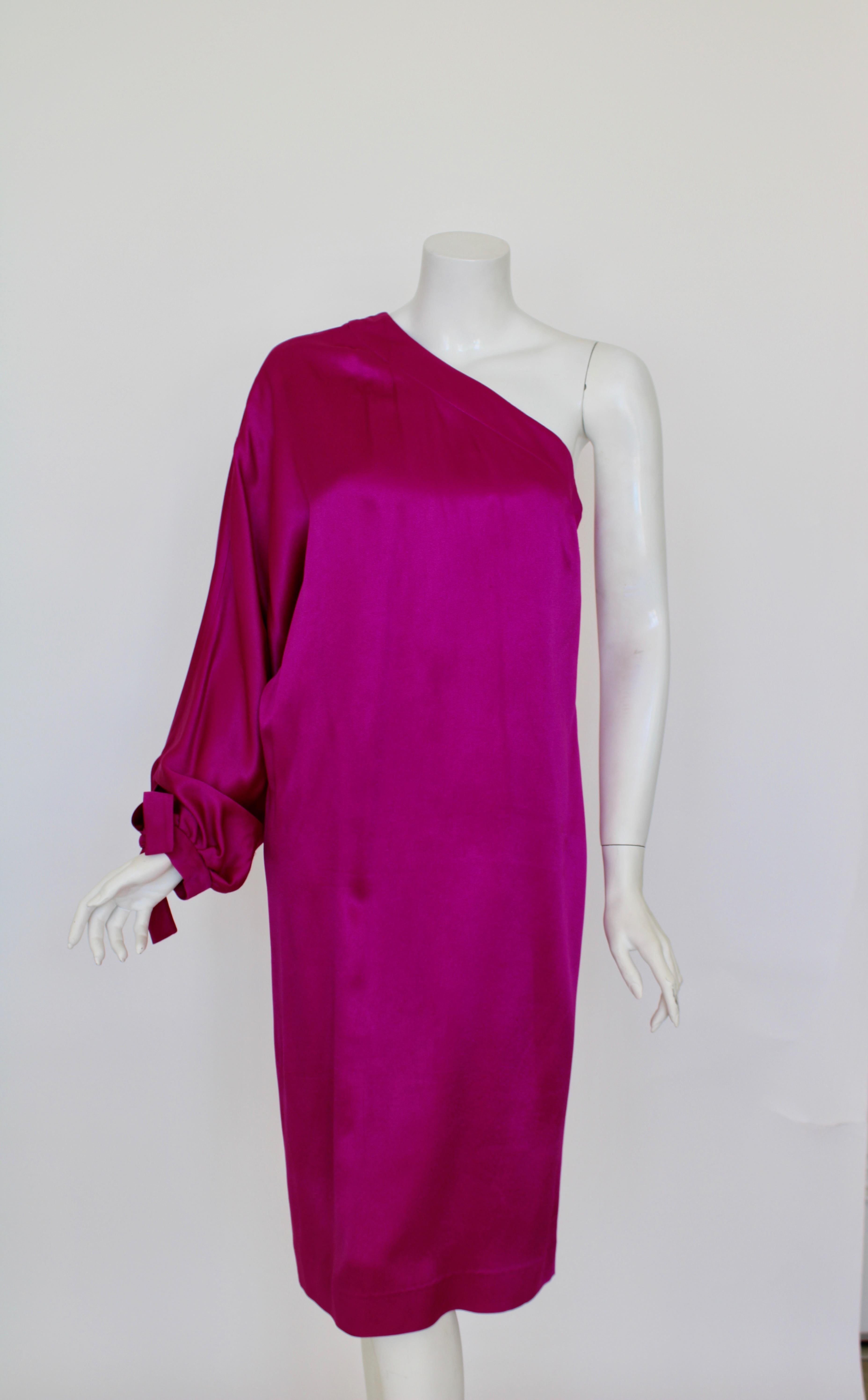 Purple Christian Dior silk one shoulder dress For Sale