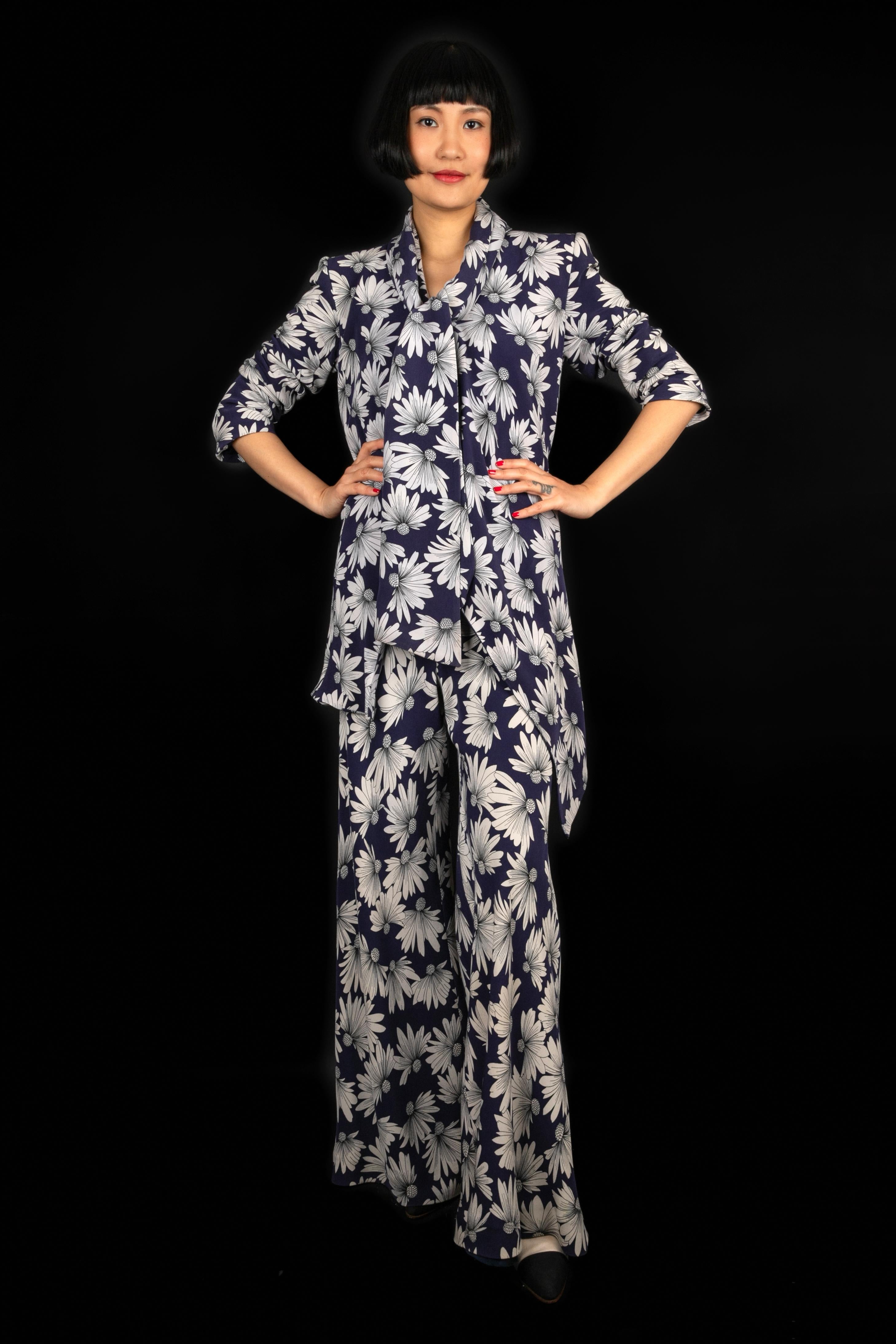 Ensemble en soie Christian Dior avec motif de fleurs, 1998 Excellent état - En vente à SAINT-OUEN-SUR-SEINE, FR
